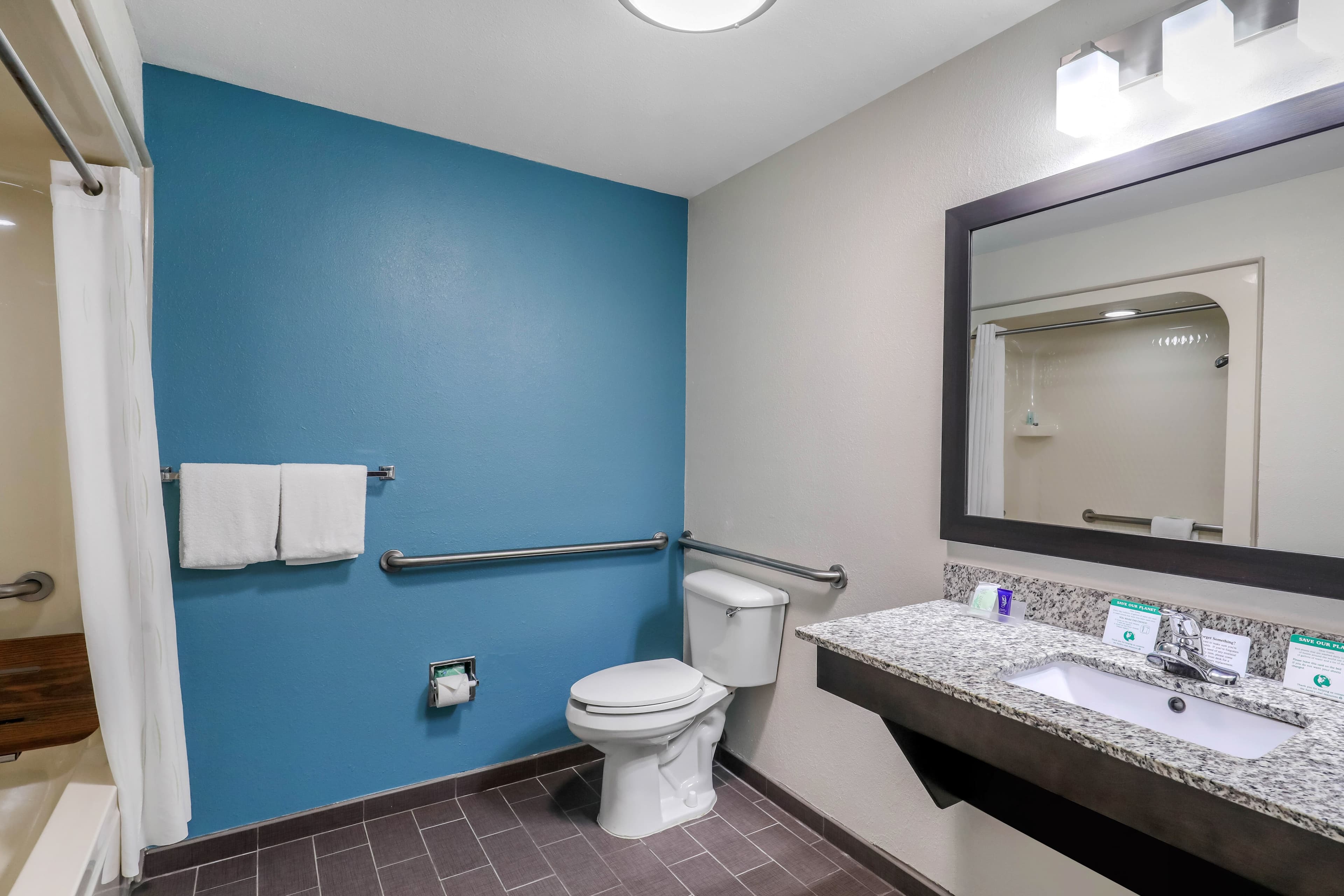 Clarion Inn & Suites DFW North — 6