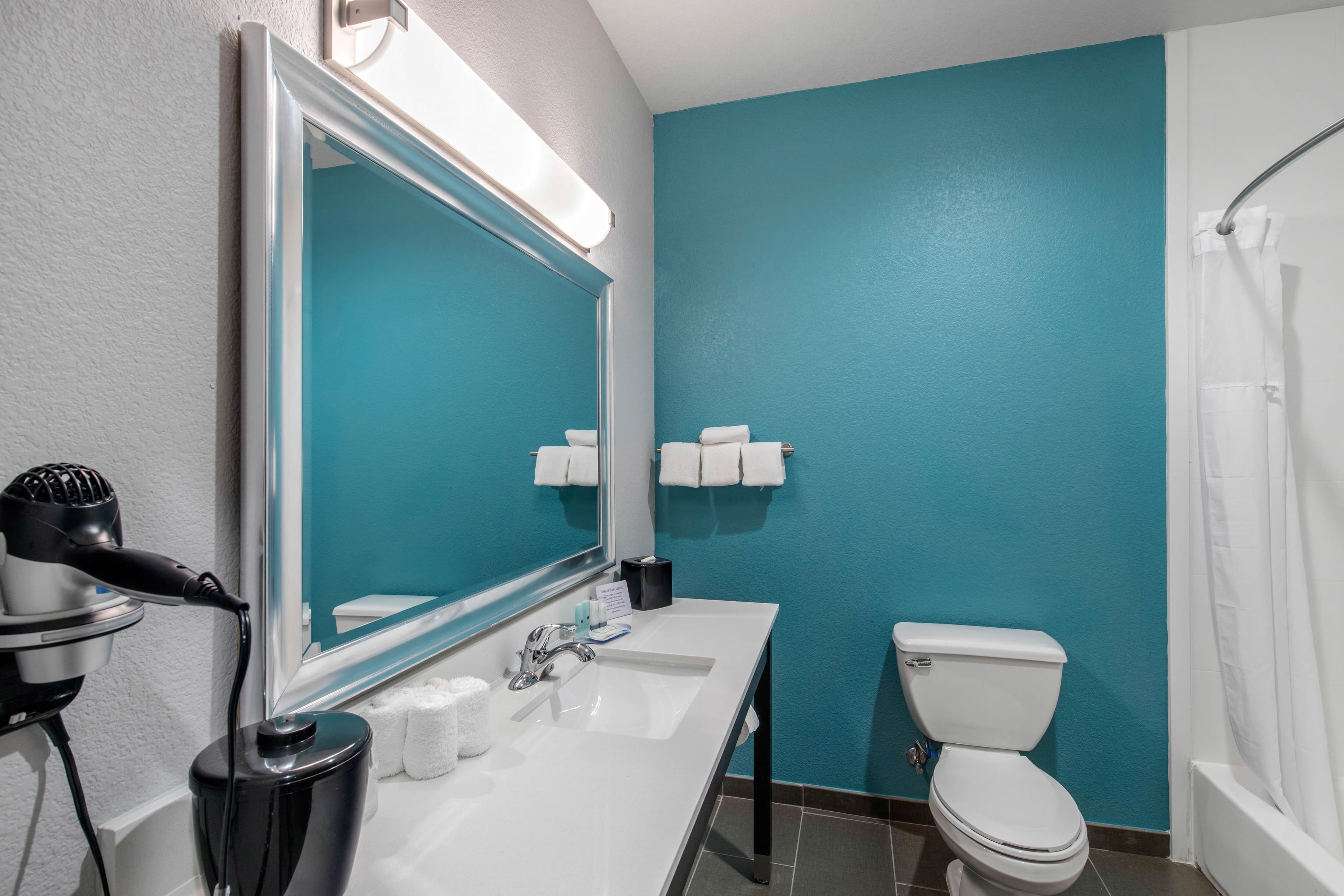 Clarion Inn & Suites DFW North — 20
