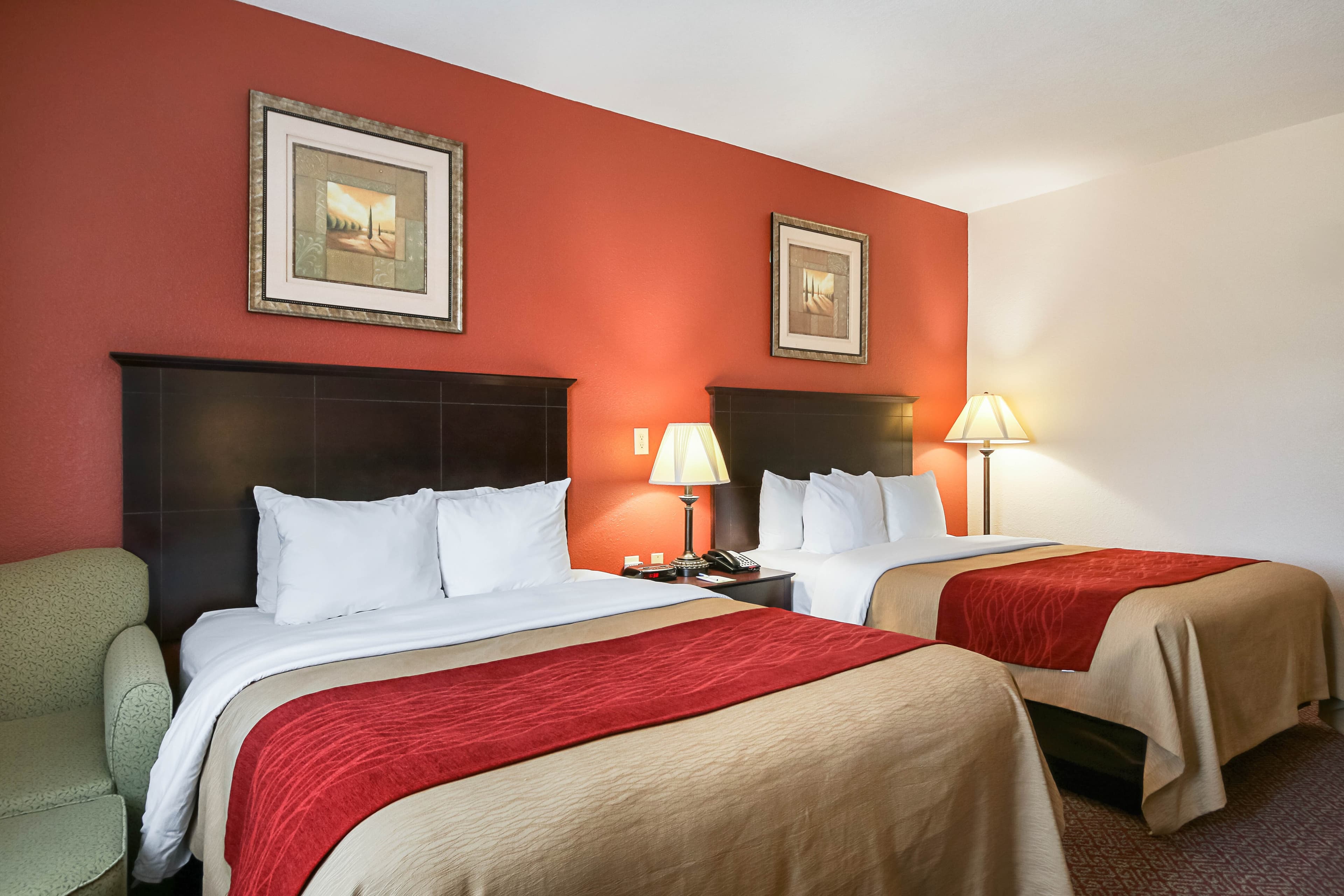 Quality Inn Kingsville Hwy 77 — 6