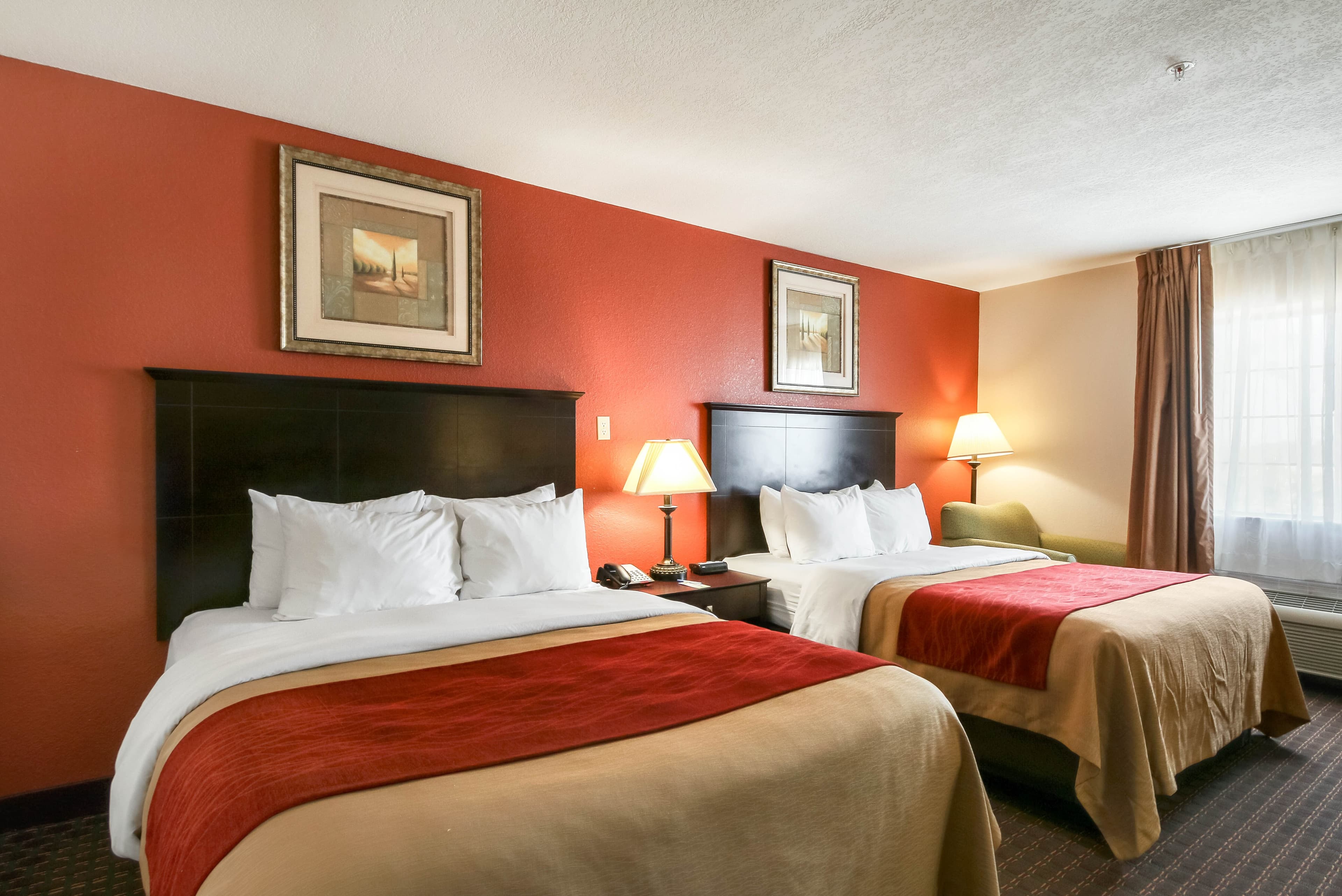 Quality Inn Kingsville Hwy 77 — 11