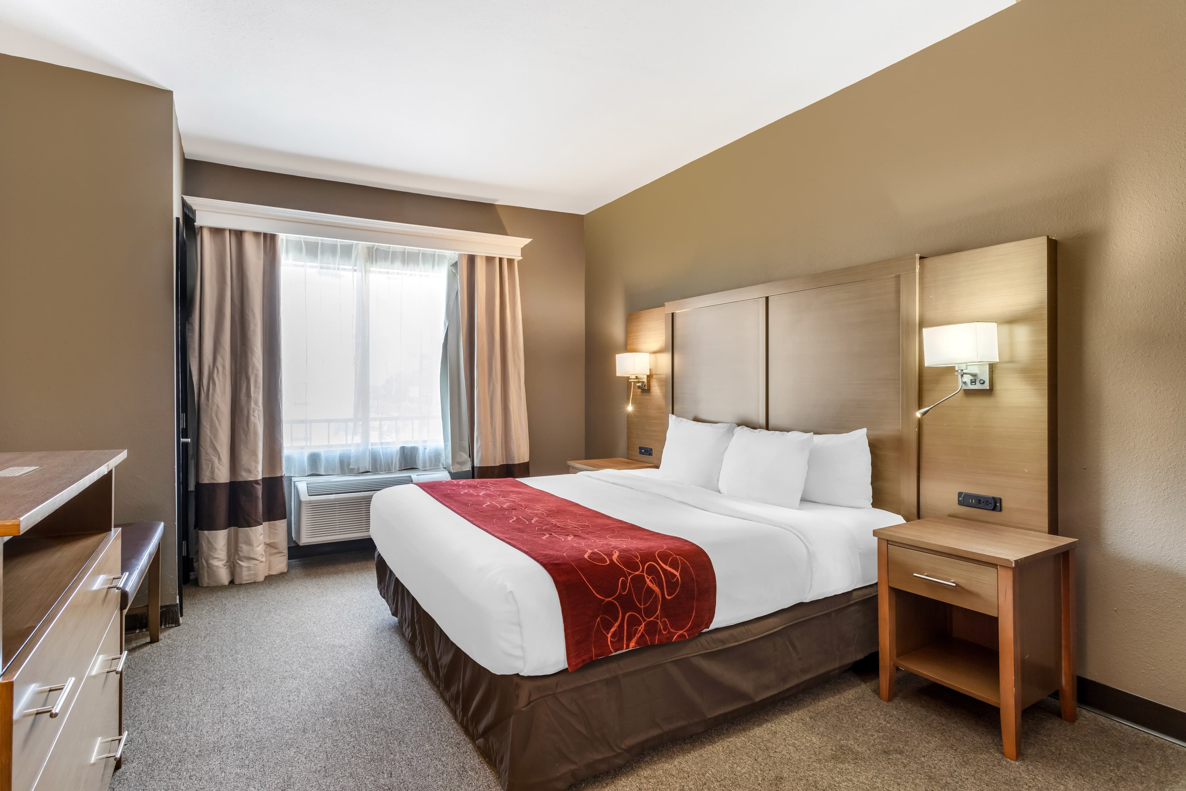 Comfort Suites Bush Intercontinental Airport — 22