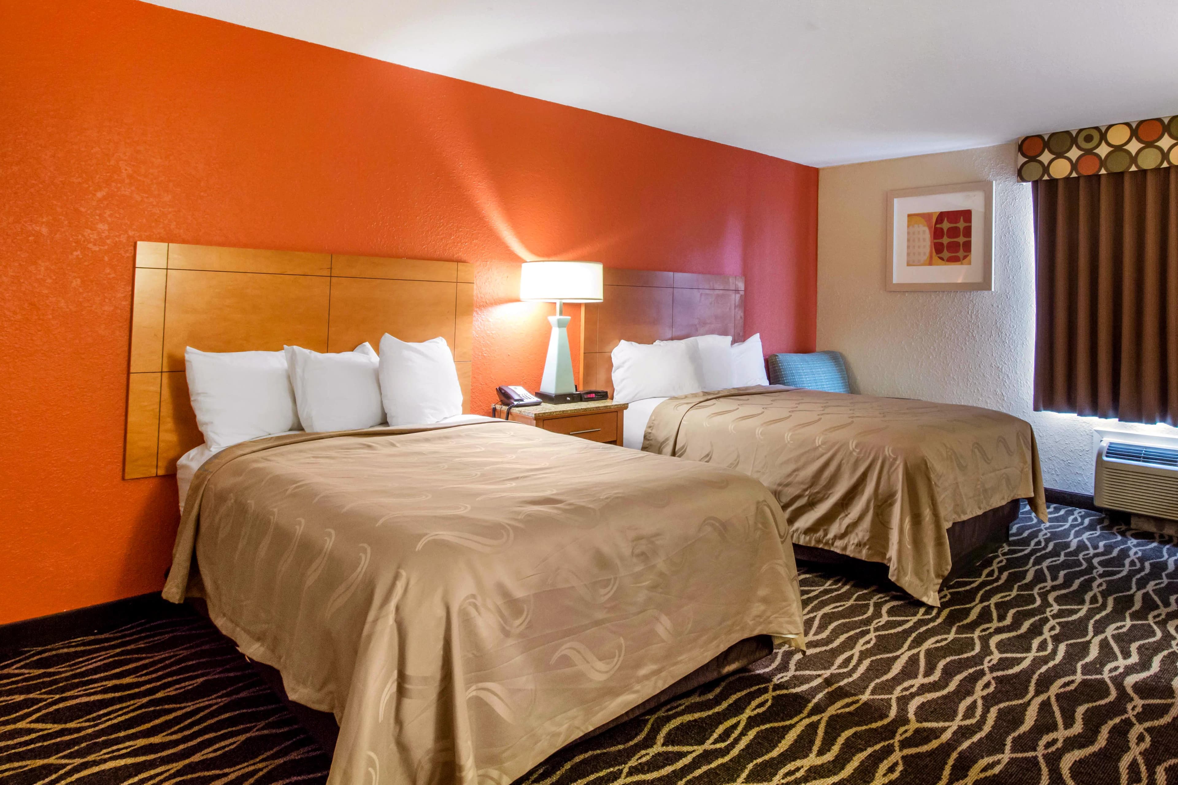 Quality Inn & Suites I-35 near Frost Bank Center - Image 5