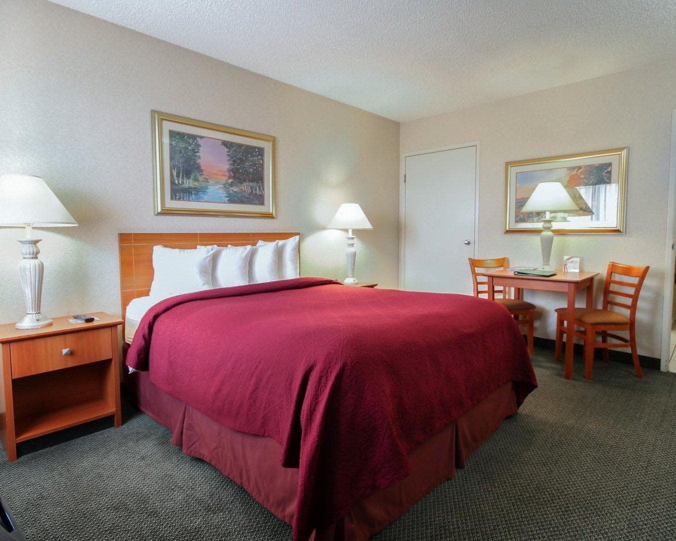 Quality Inn Airport East — 8