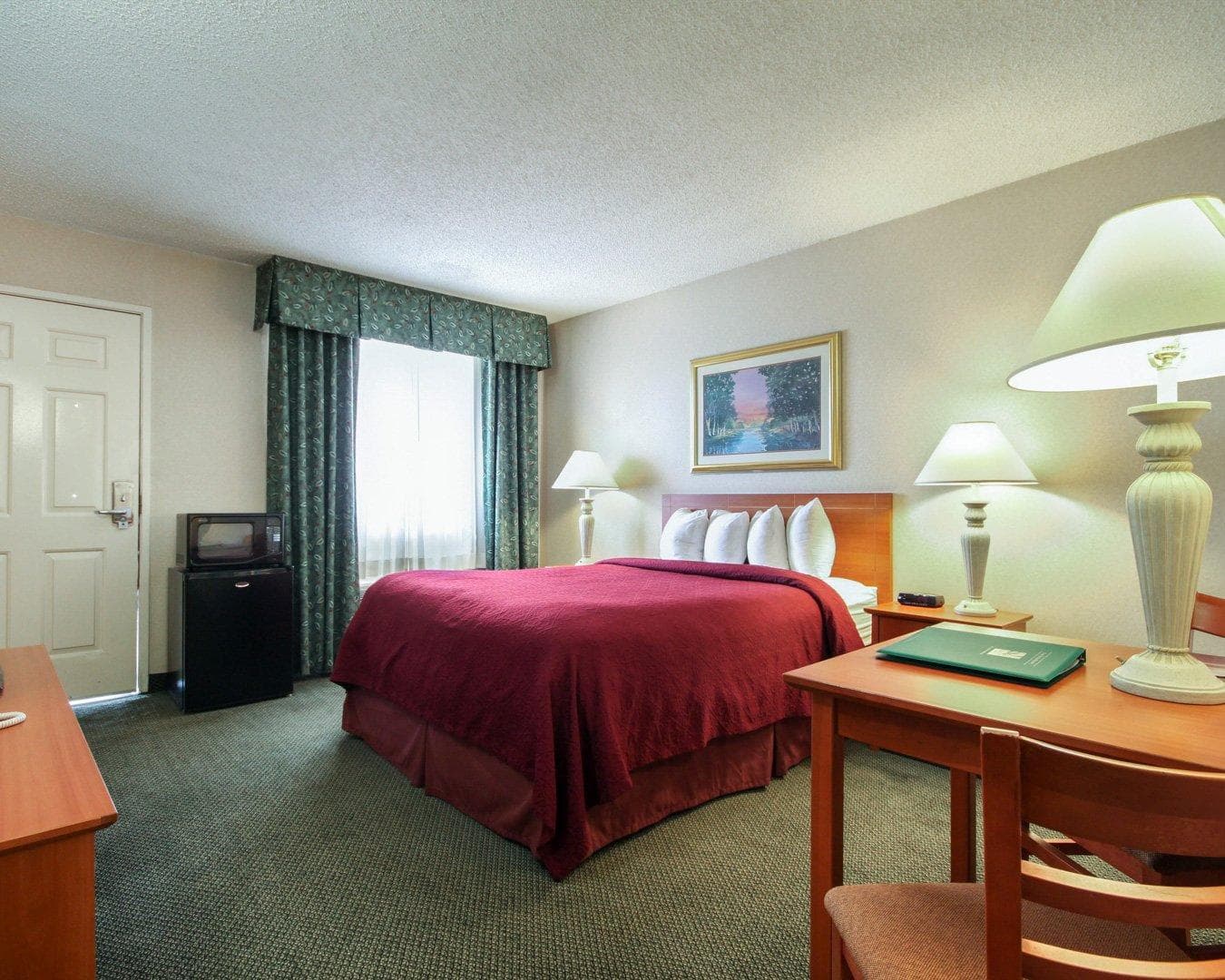Quality Inn Airport East — 10