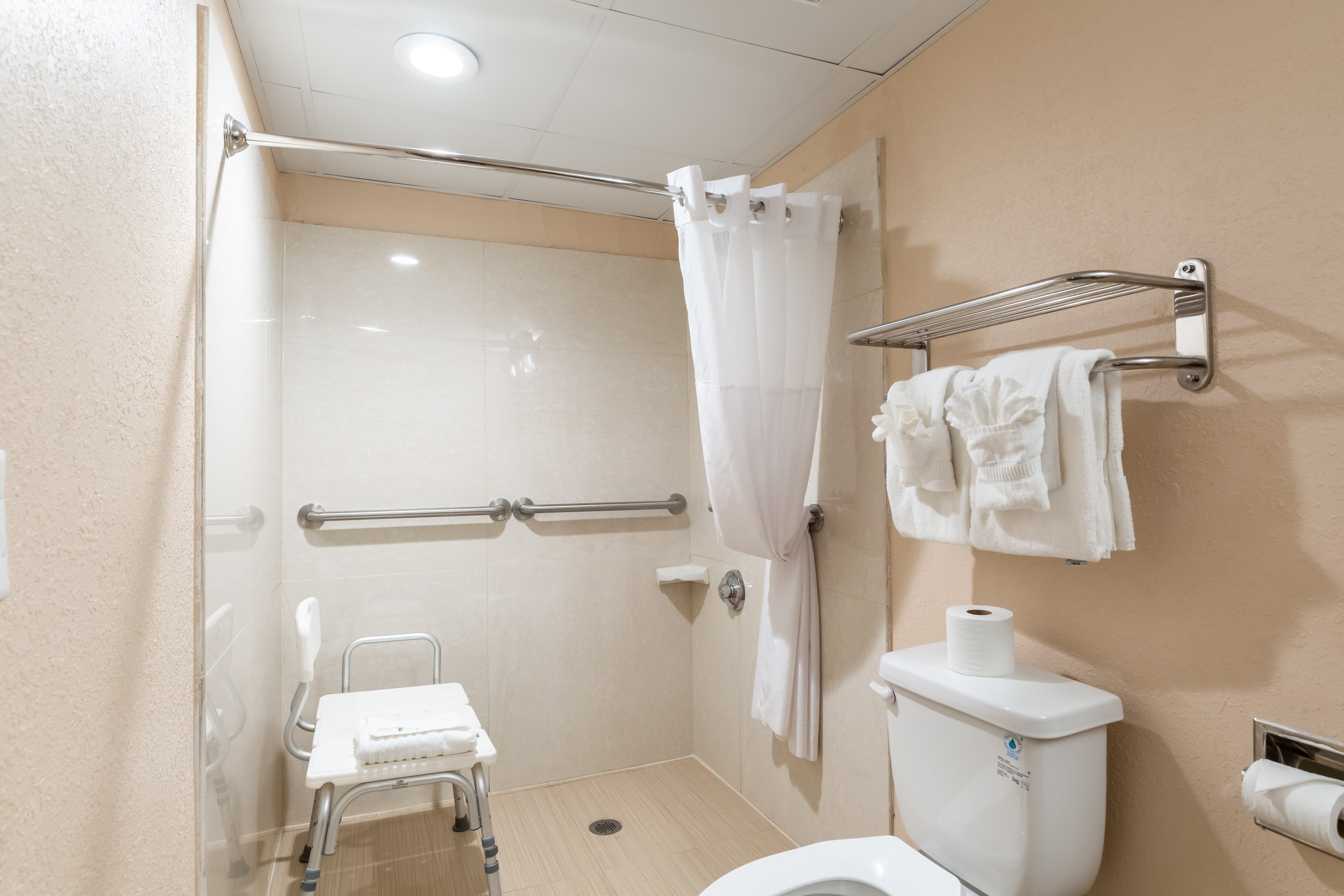 Quality Inn Pasadena - Houston East - Image 5