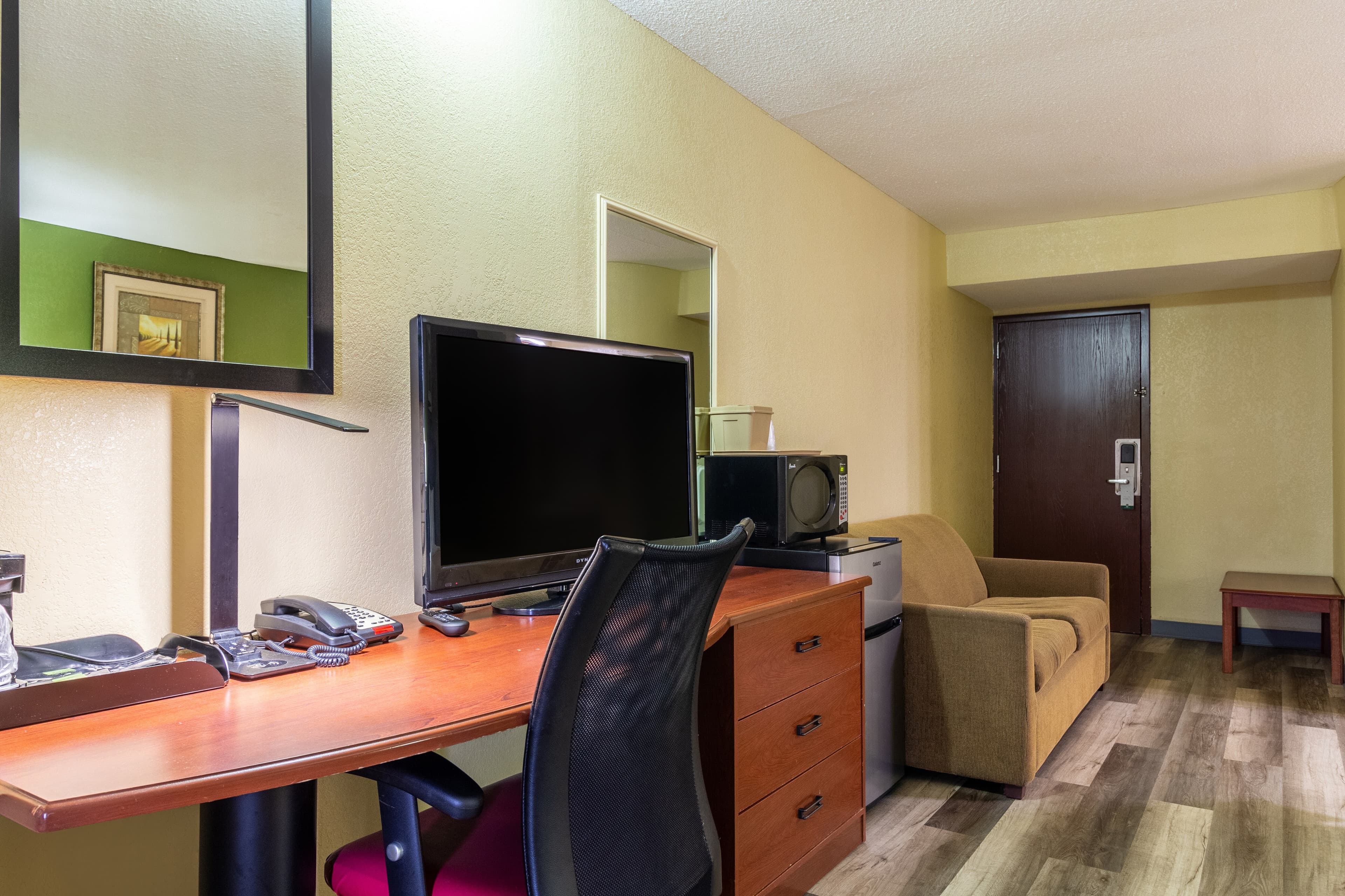 Quality Inn Baytown - Houston East - Image 5