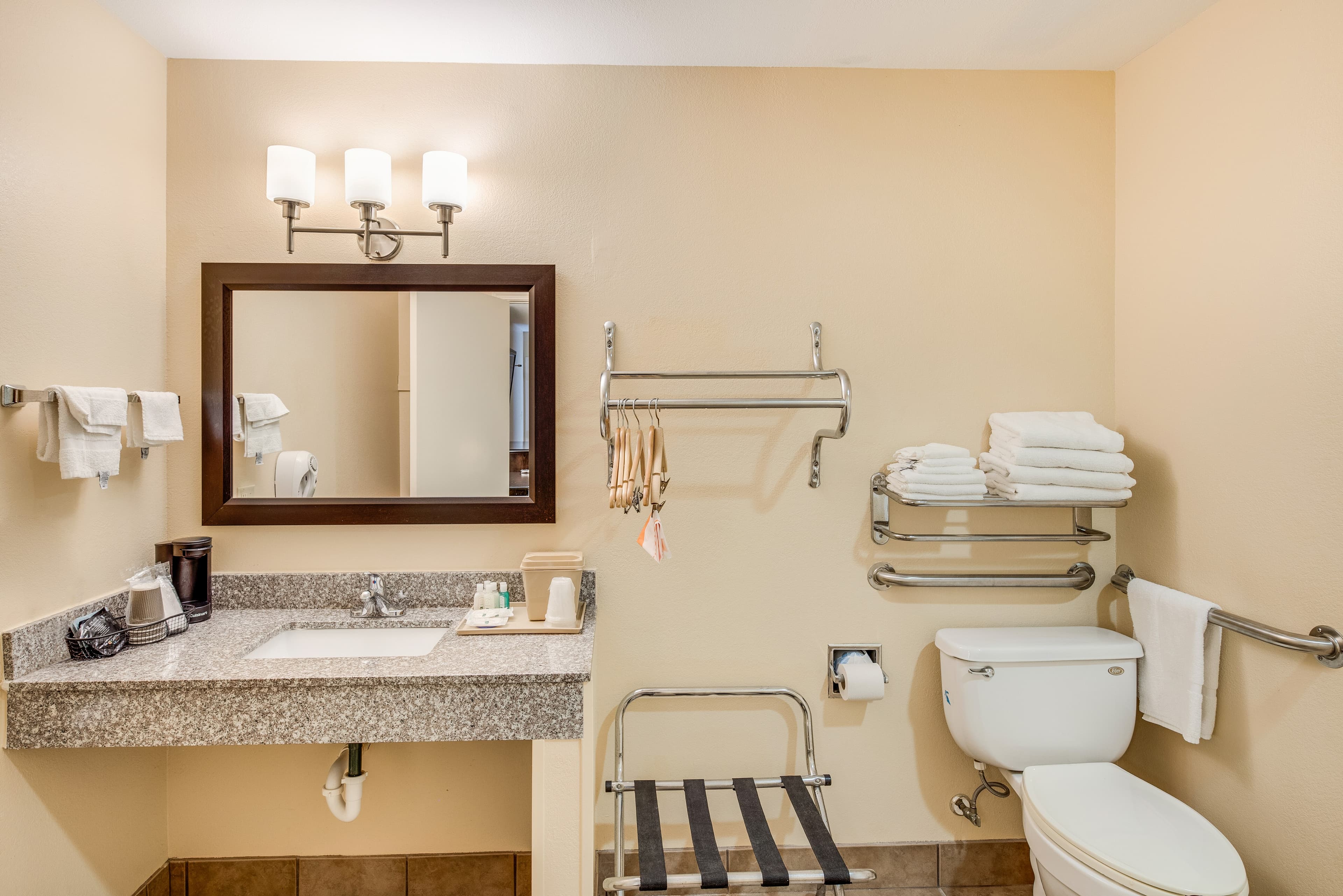 Quality Inn Ozona I-10 - Image 3