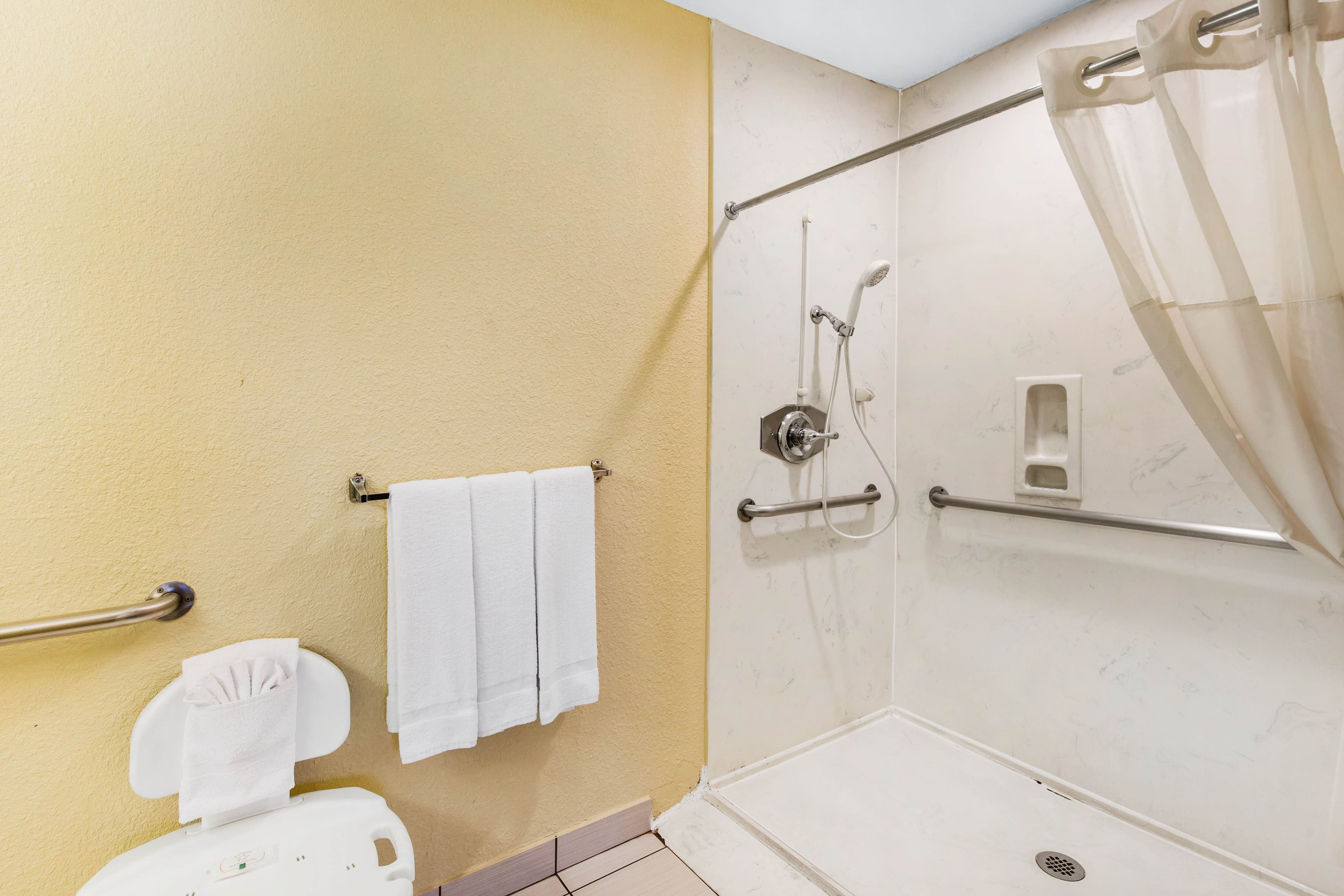 Quality Inn & Suites Abilene North — 6