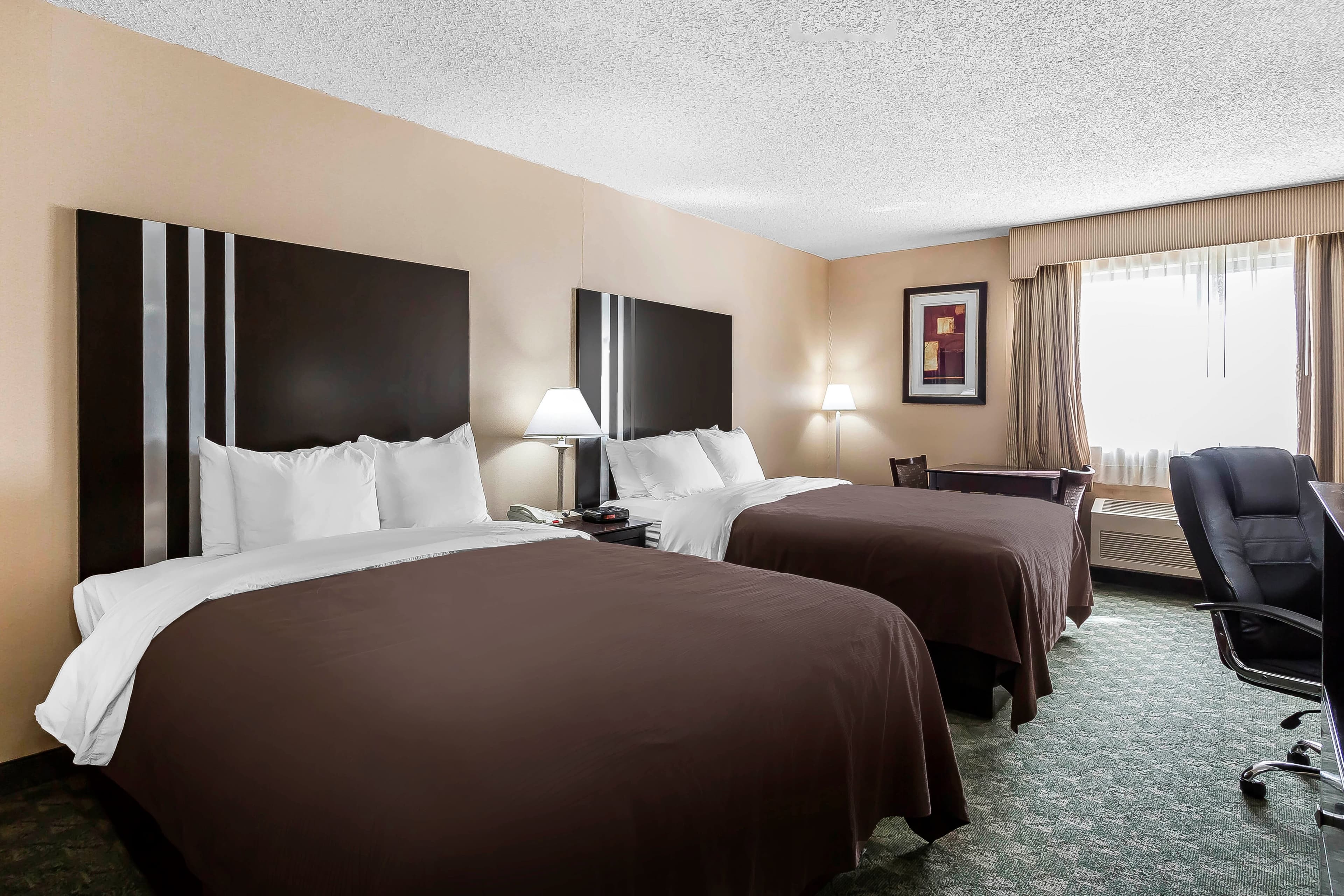 Quality Inn Dumas — 12