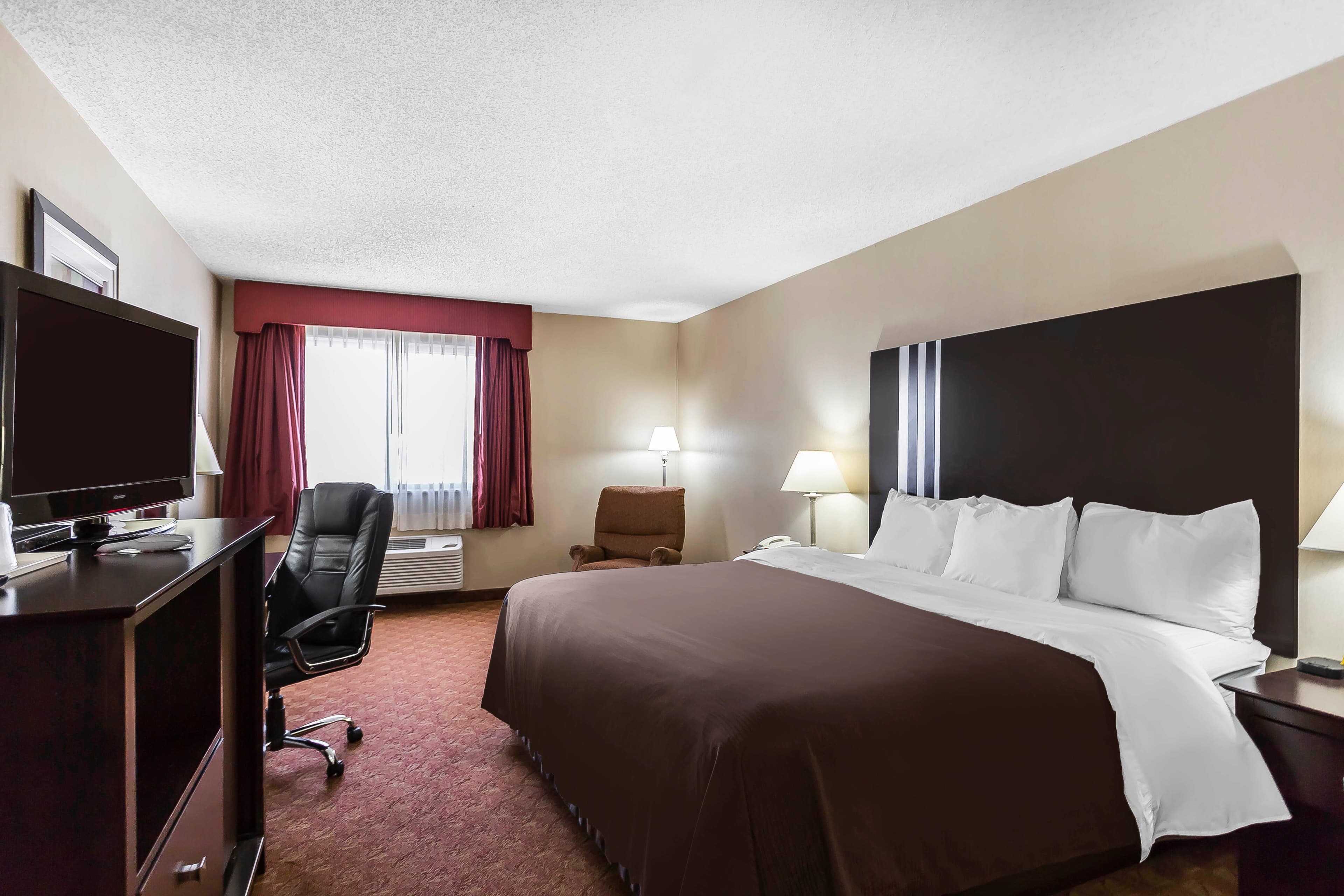 Quality Inn Dumas — 15