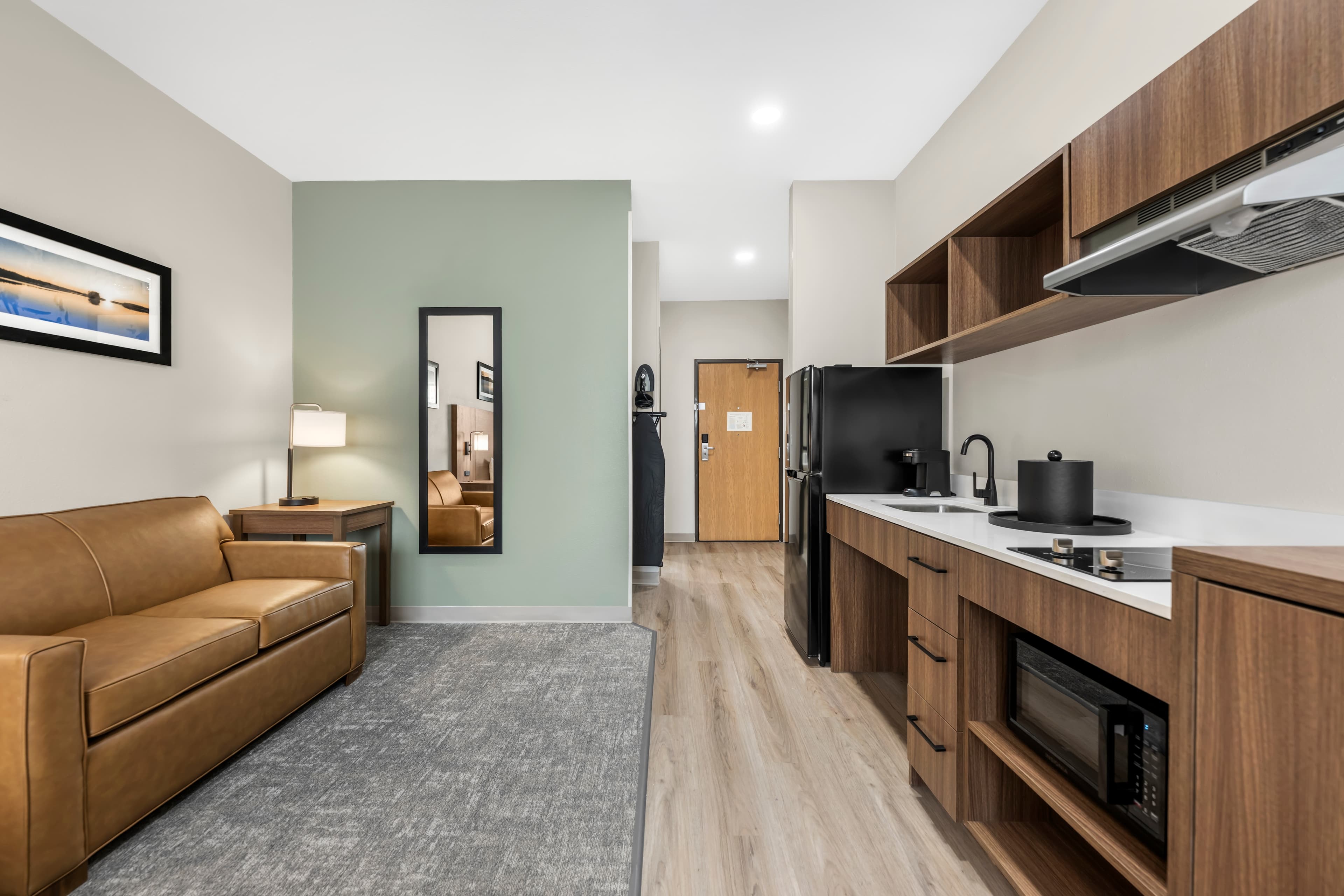 Quality Inn Midland South - Image 4