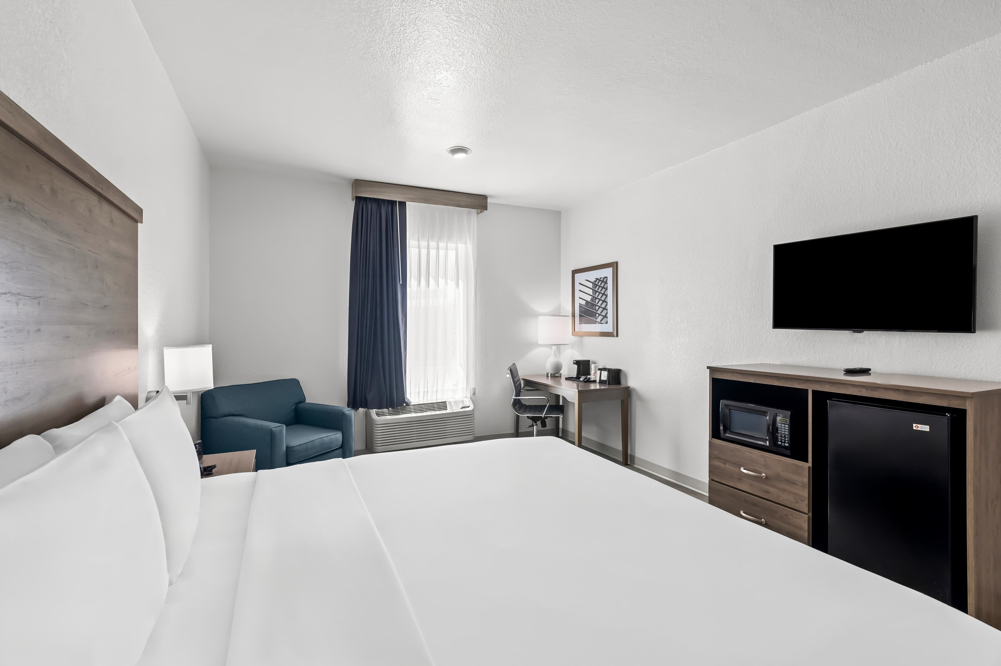Quality Inn Bastrop - Image 3