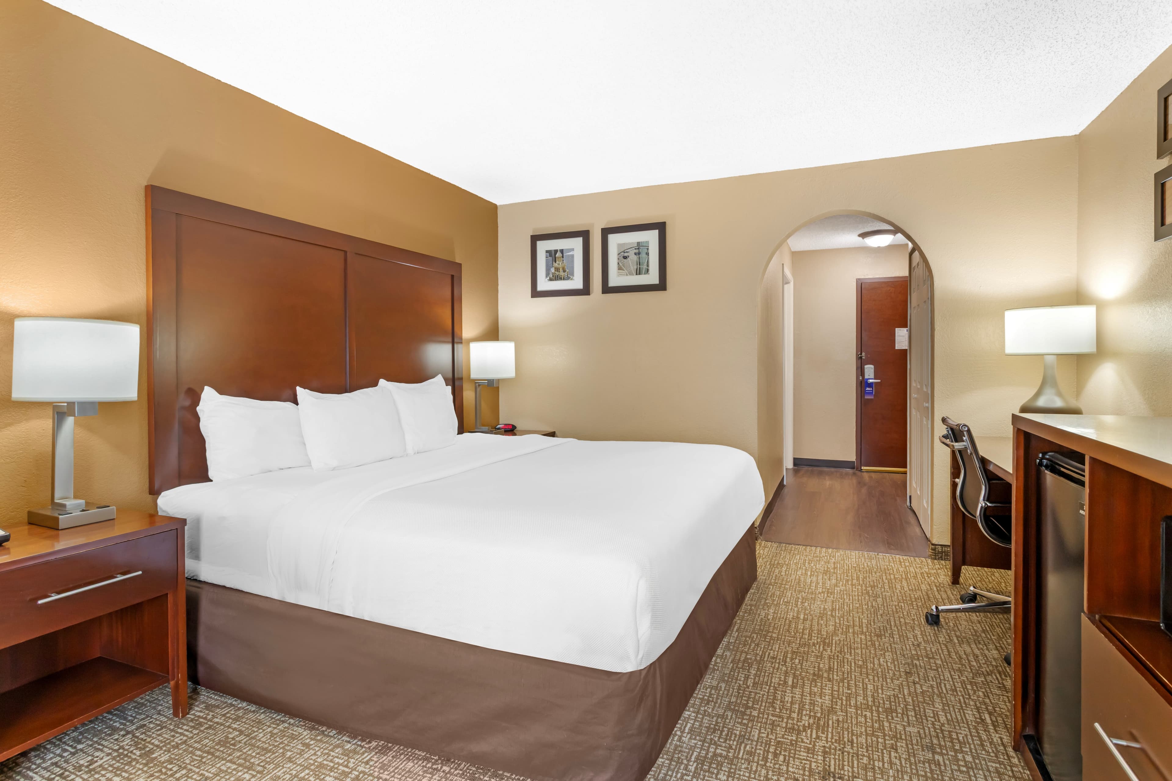 Comfort Inn North Conroe — 11