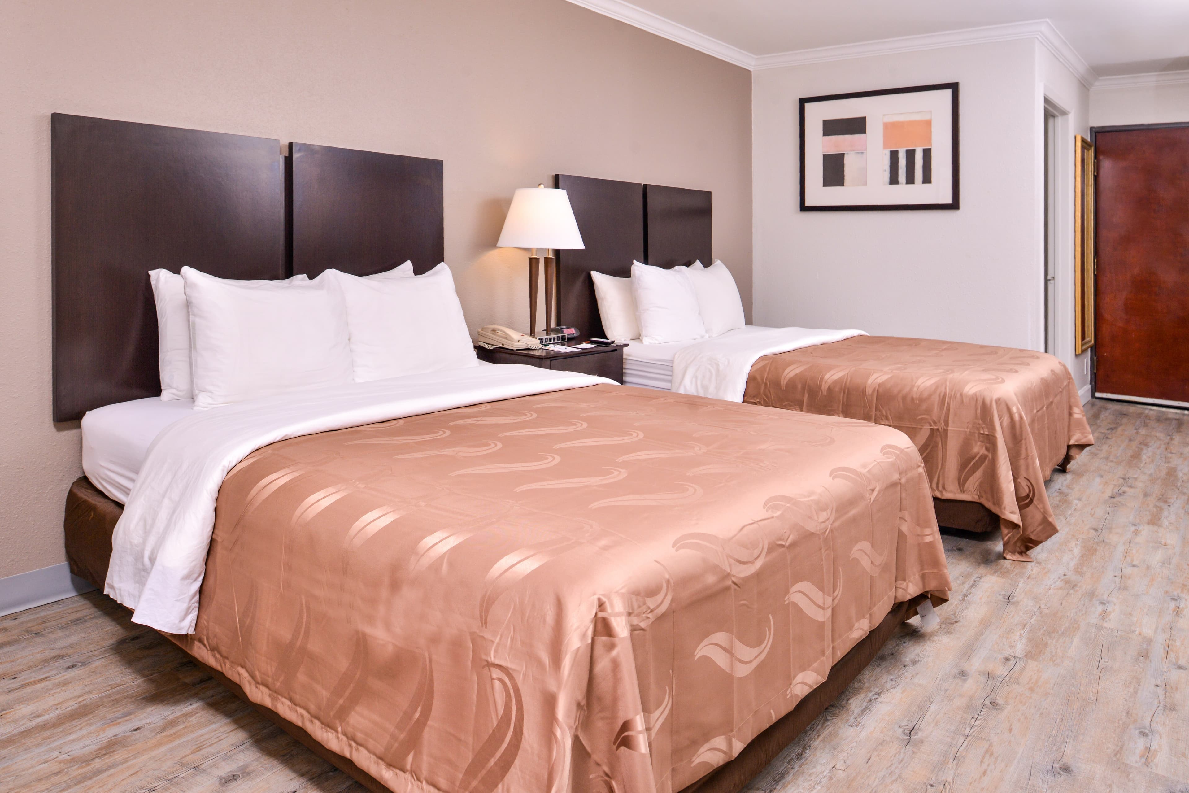 Quality Inn & Suites Beaumont — 23