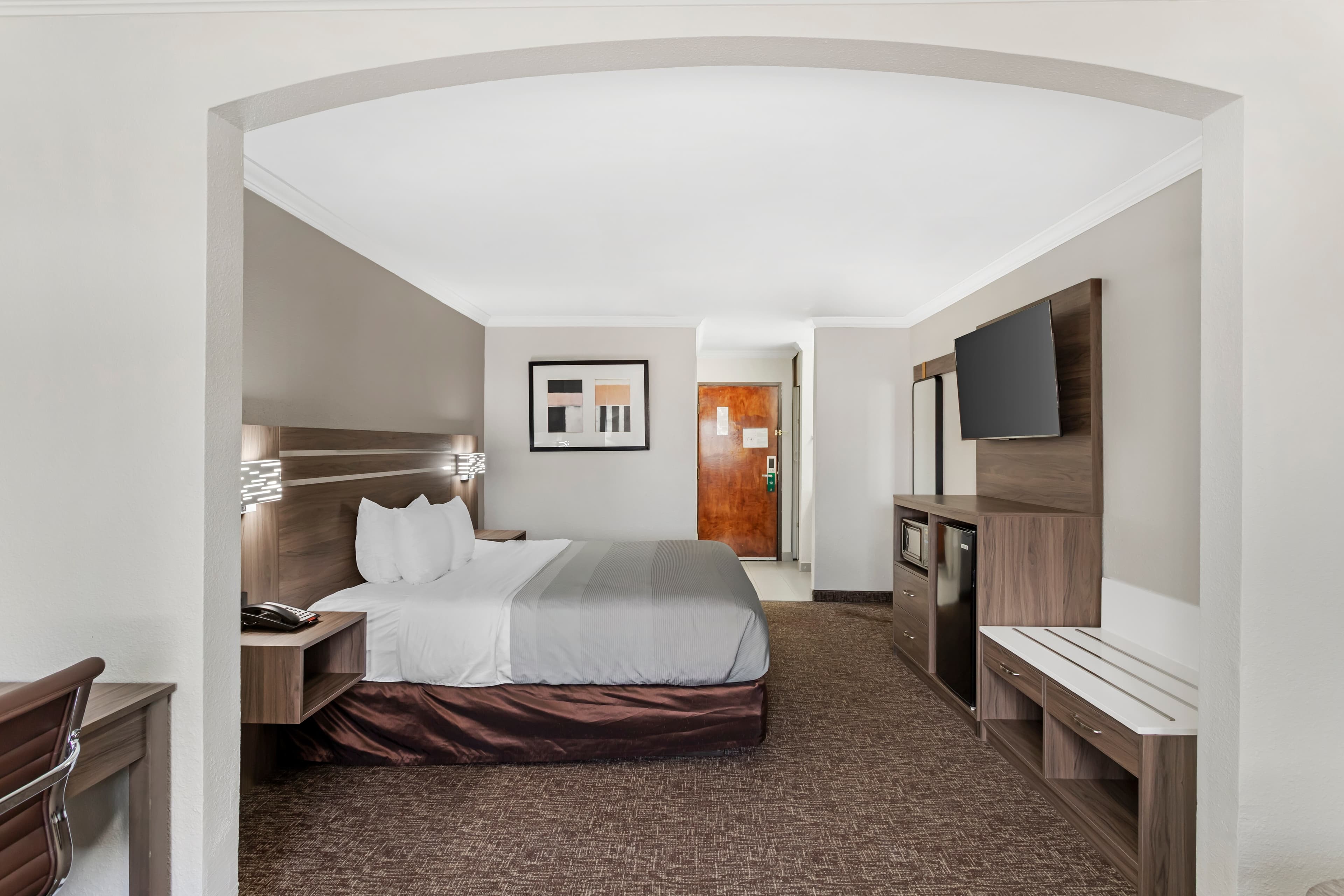 Quality Inn & Suites Beaumont — 37