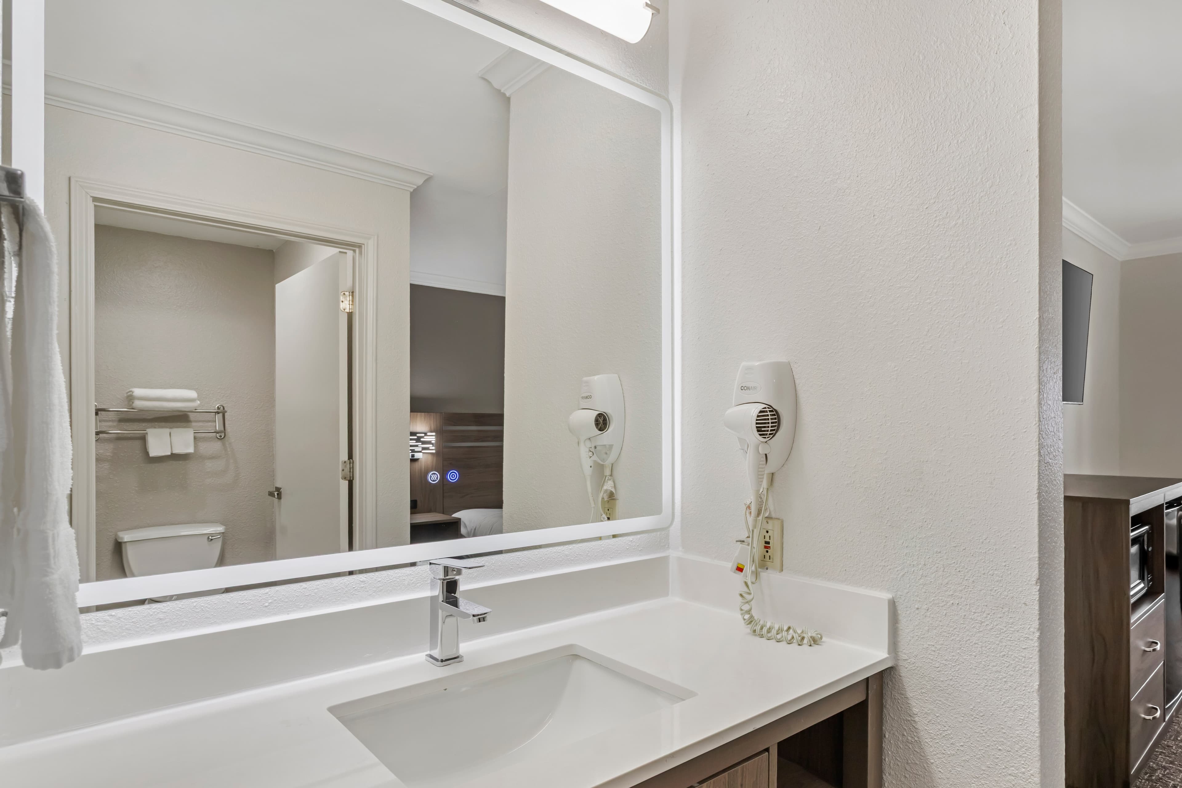 Quality Inn & Suites Beaumont — 38