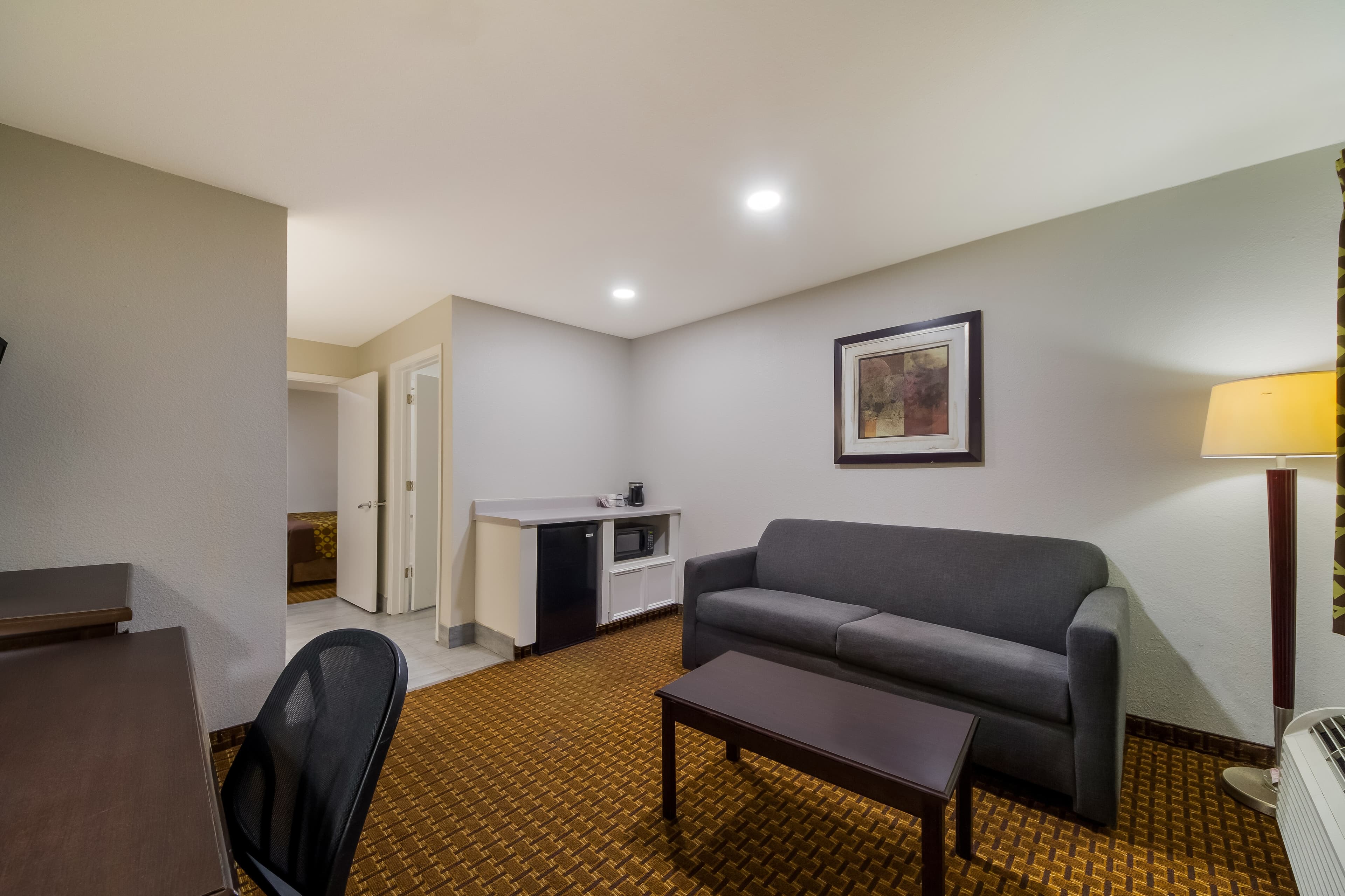 Rodeway Inn & Suites Corpus Christi Northwest — 6