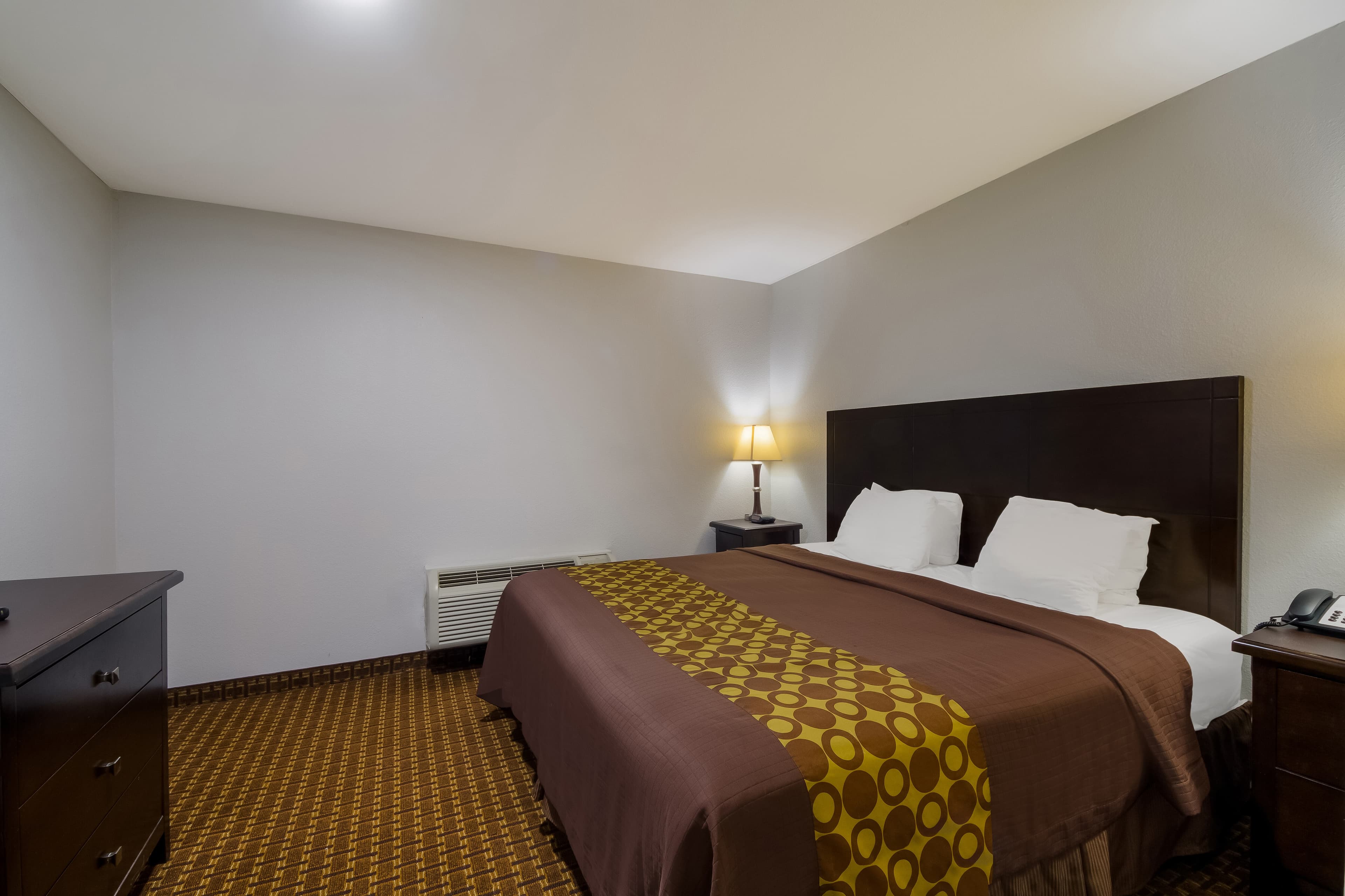 Rodeway Inn & Suites Corpus Christi Northwest — 8
