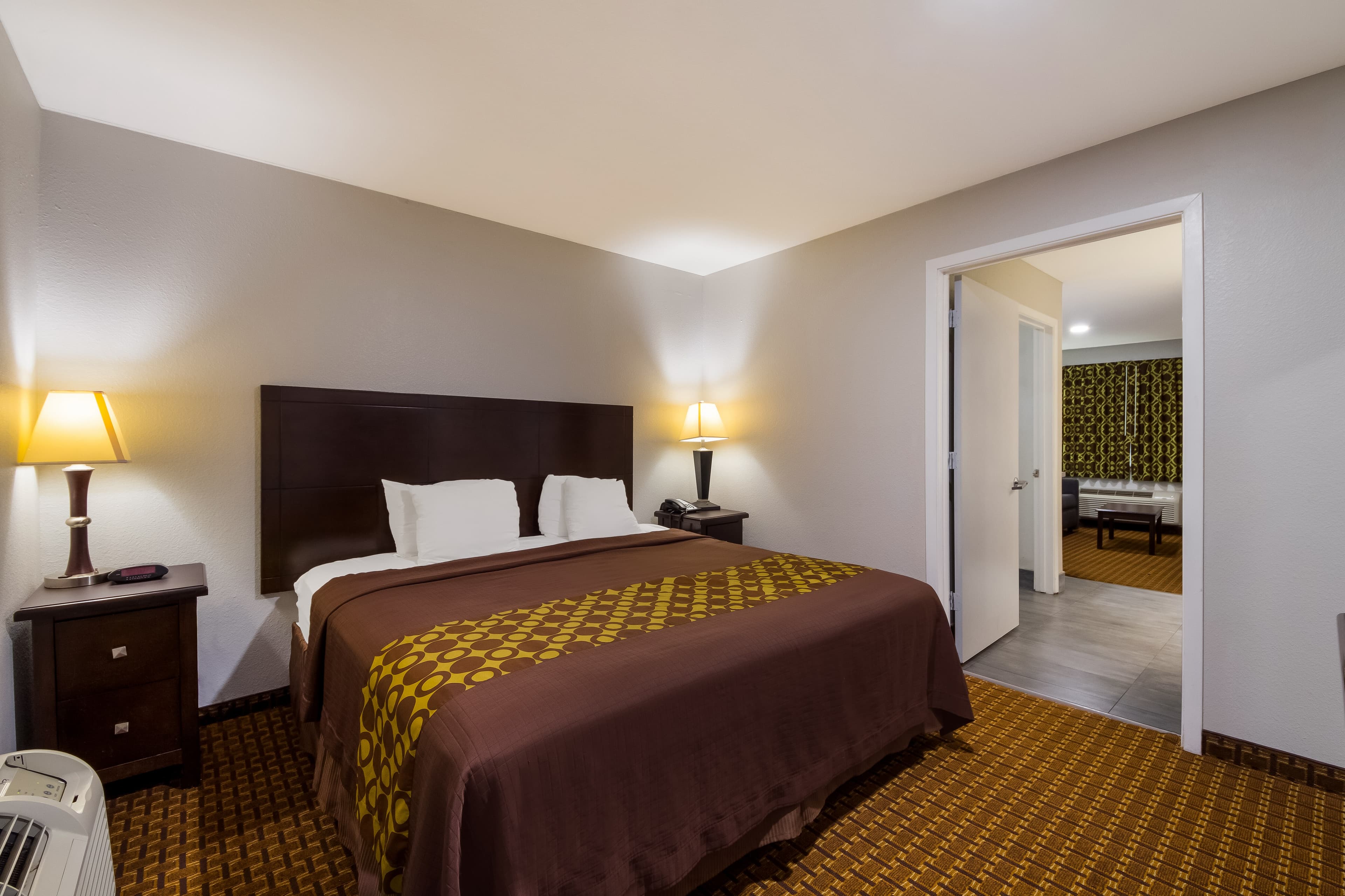 Rodeway Inn & Suites Corpus Christi Northwest — 9