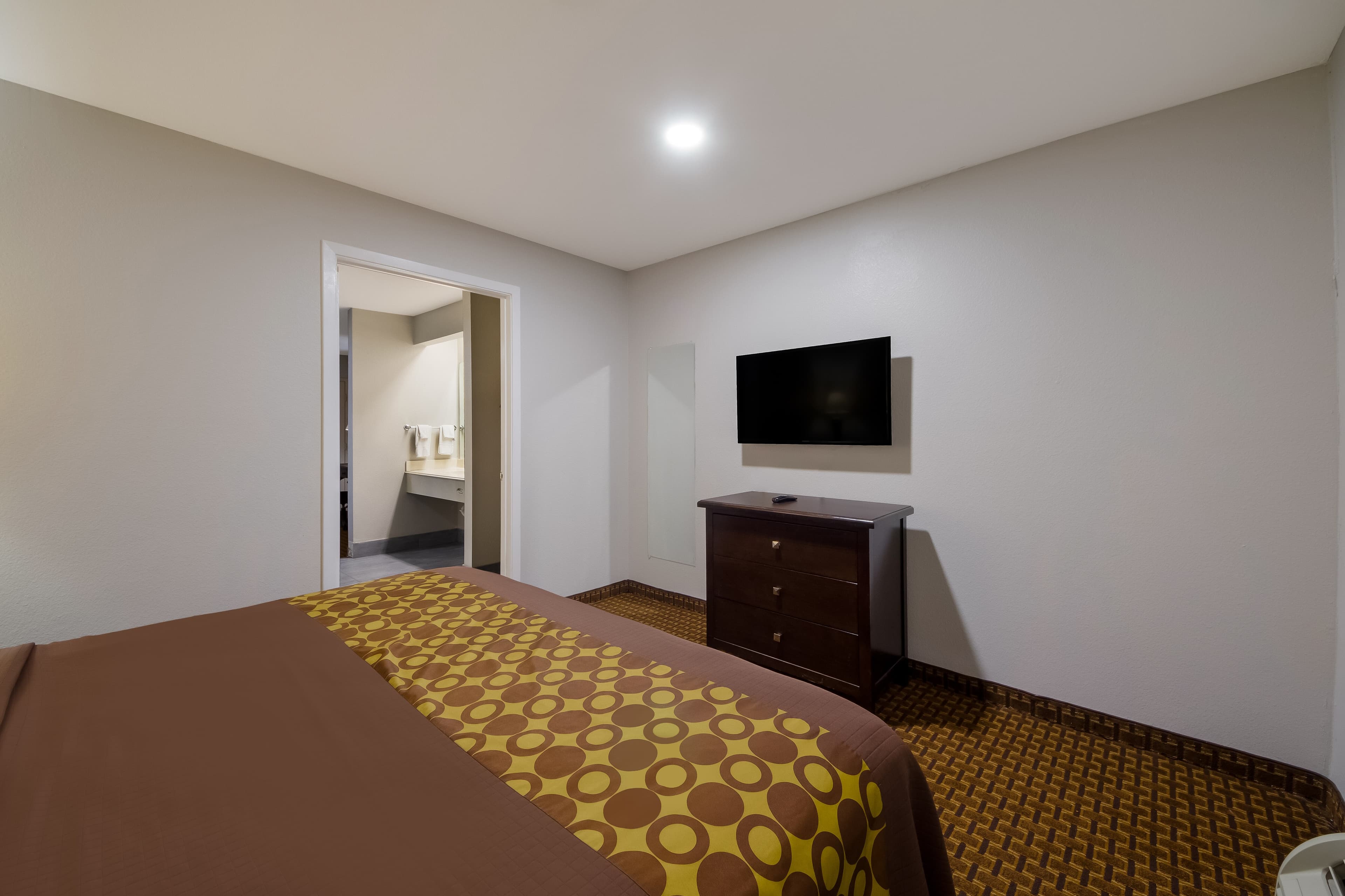 Rodeway Inn & Suites Corpus Christi Northwest — 10