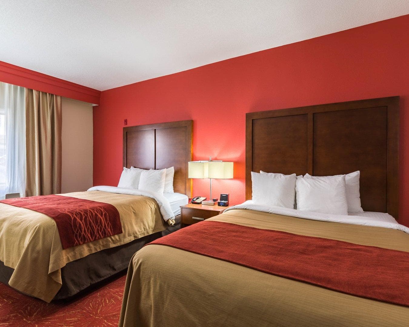 Econo Lodge Inn & Suites East Houston I-10 — 10