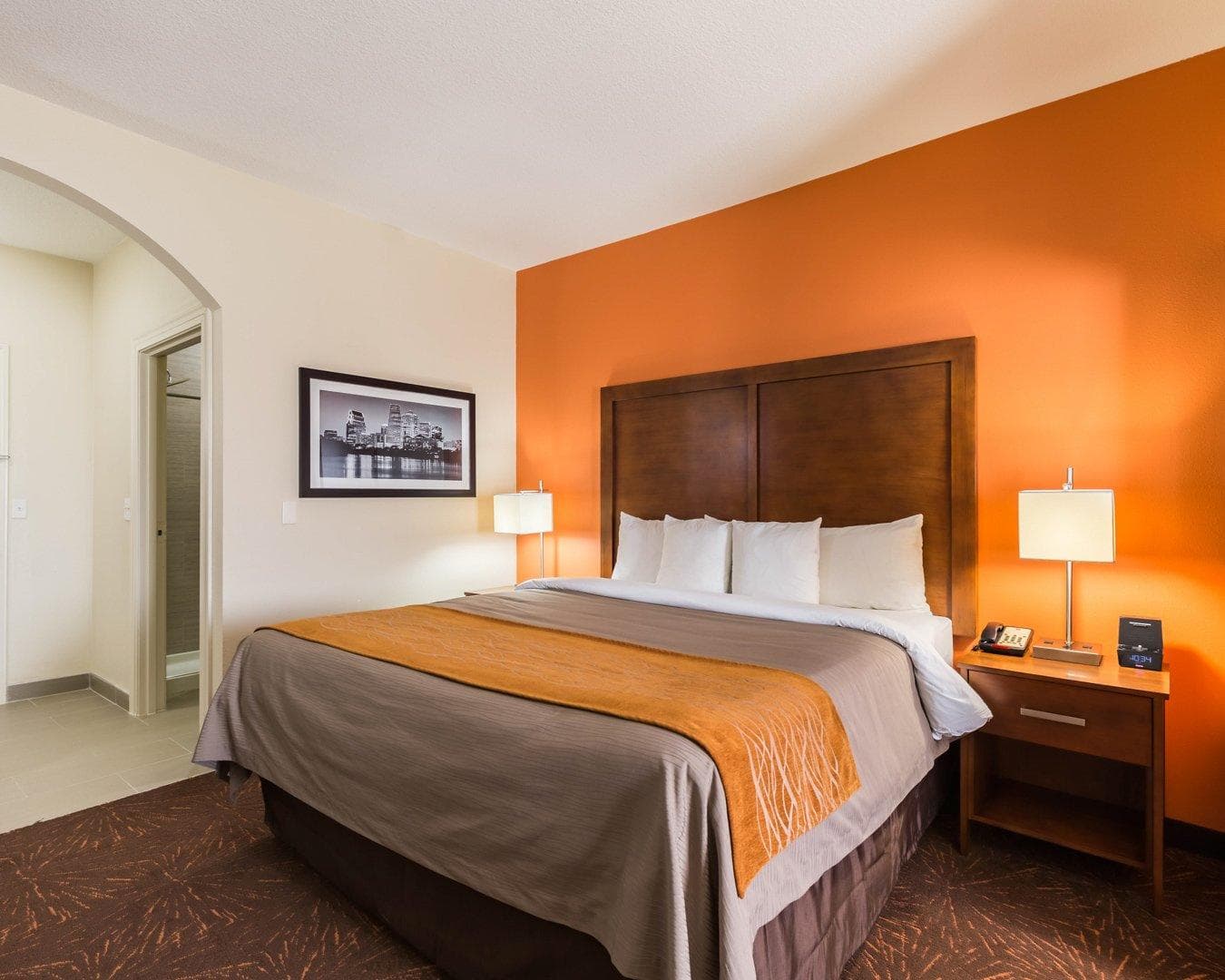 Econo Lodge Inn & Suites East Houston I-10 — 25