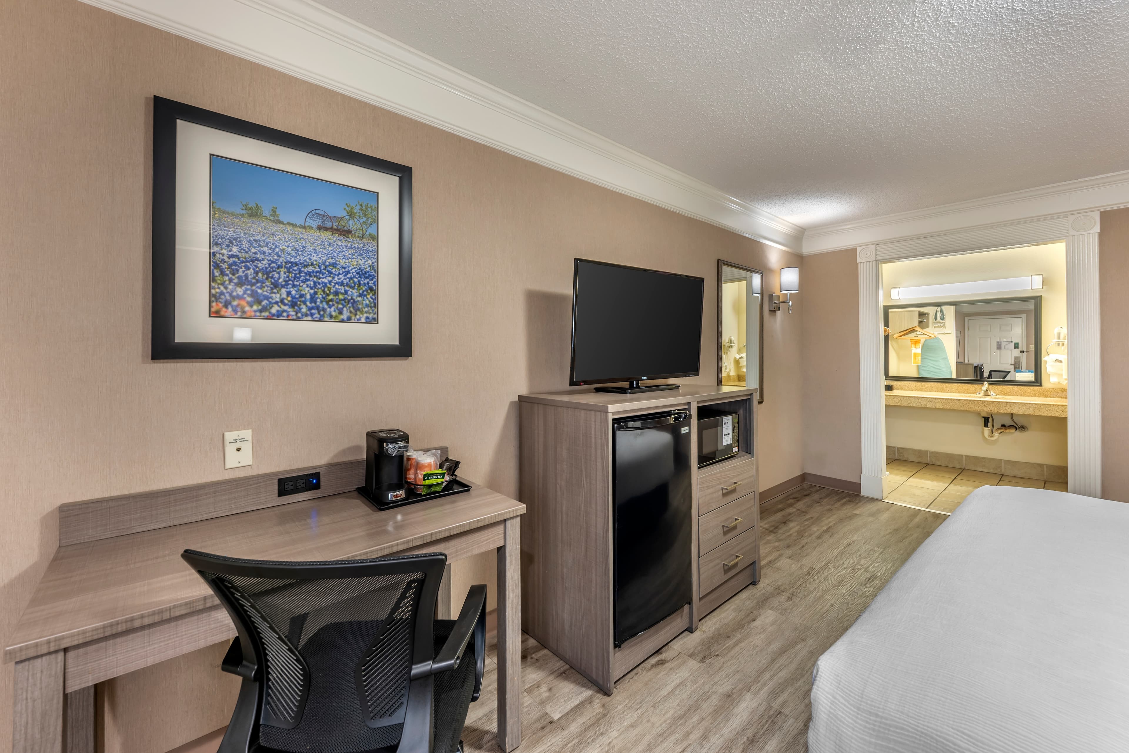 Quality Inn Near Lake Marble Falls — 3