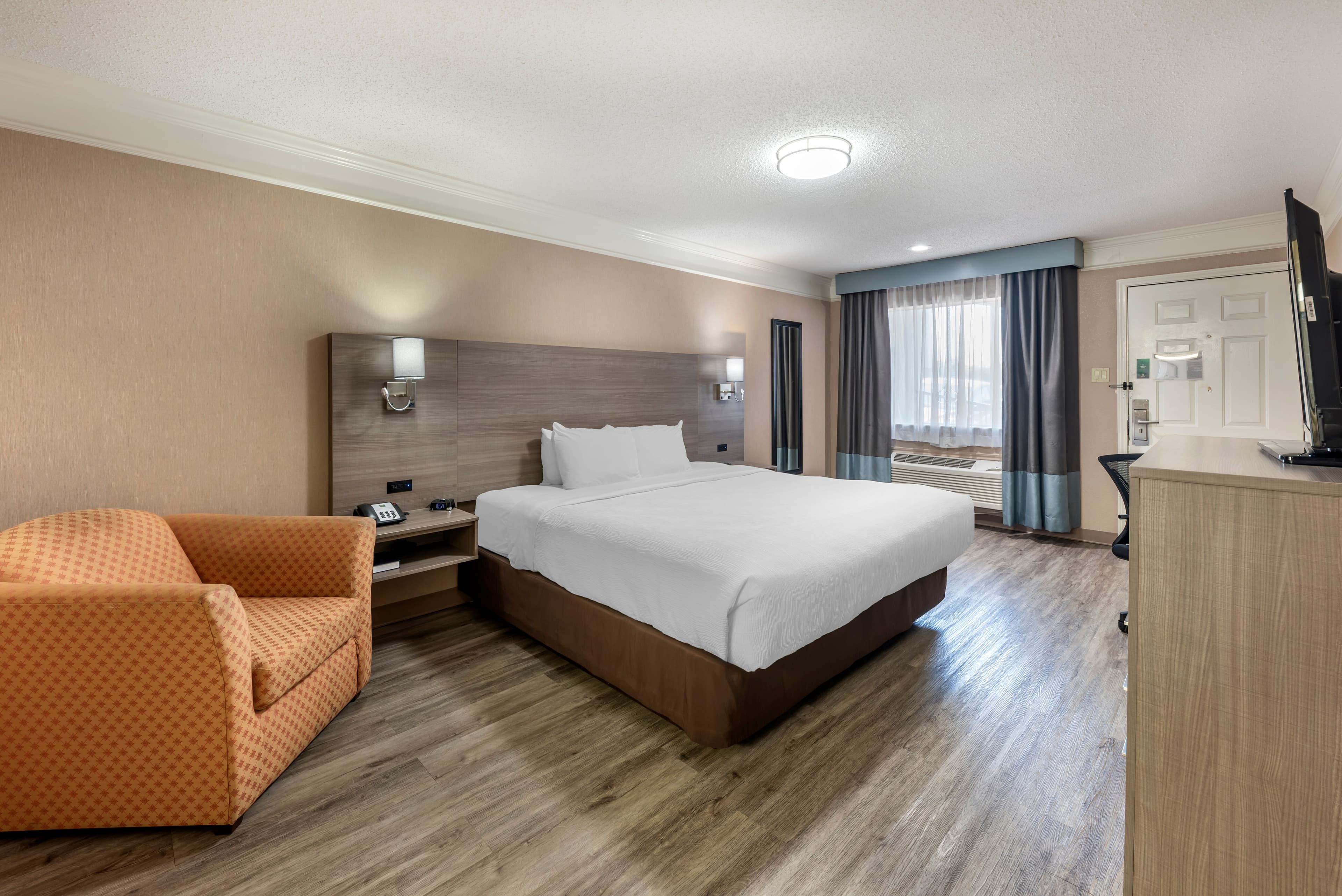 Quality Inn Near Lake Marble Falls — 4