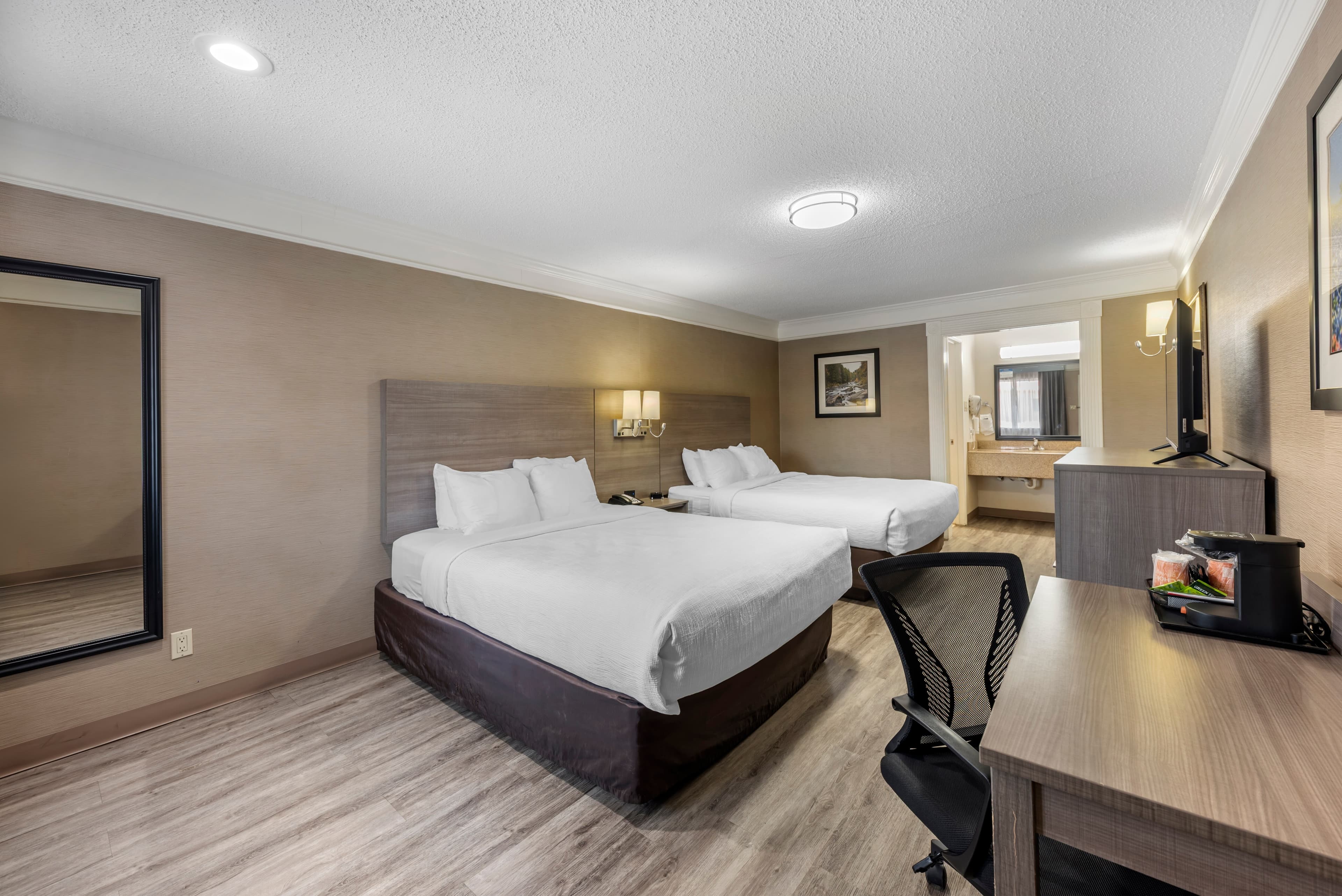 Quality Inn Near Lake Marble Falls — 11