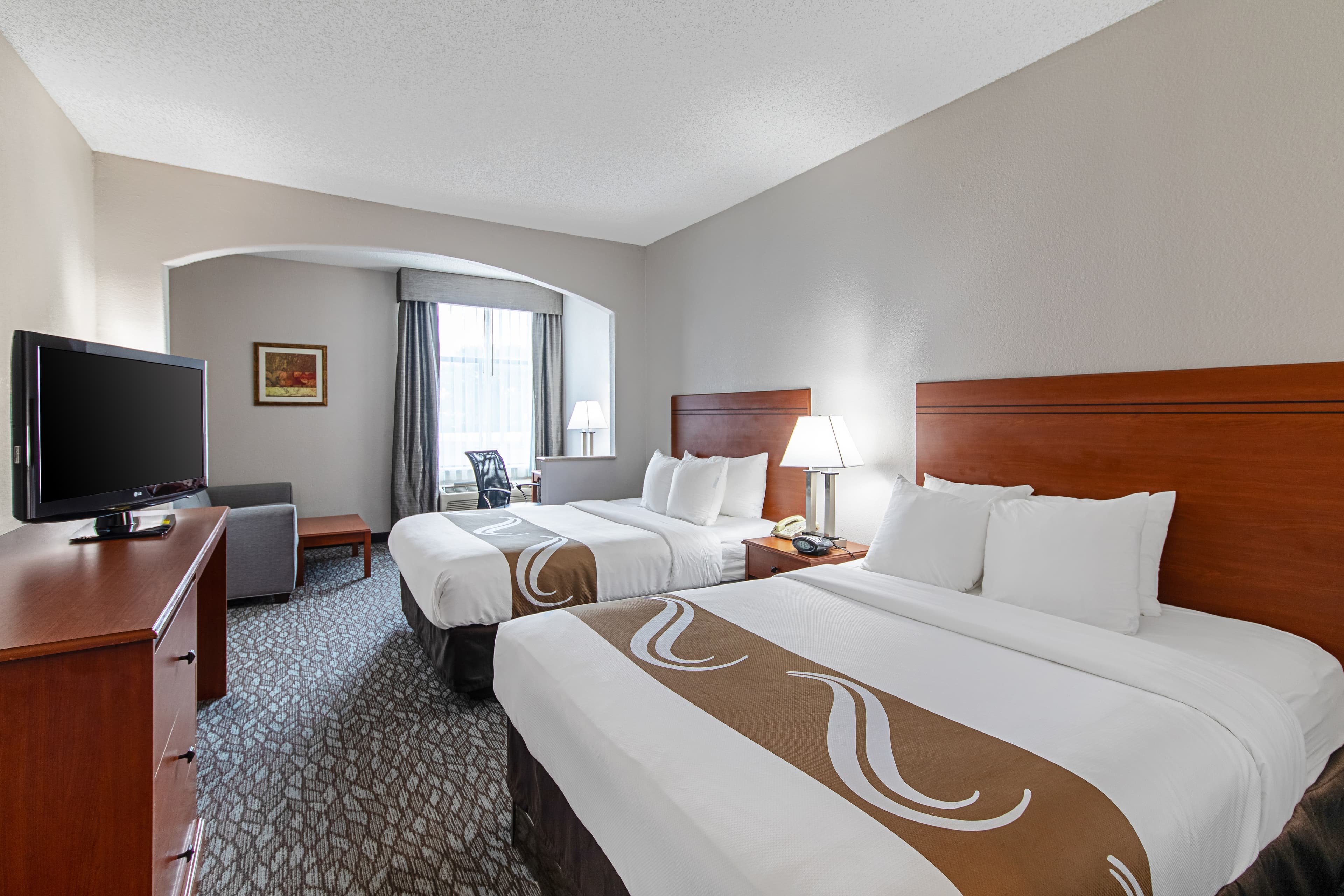 Quality Suites Austin South St. Elmo District — 3
