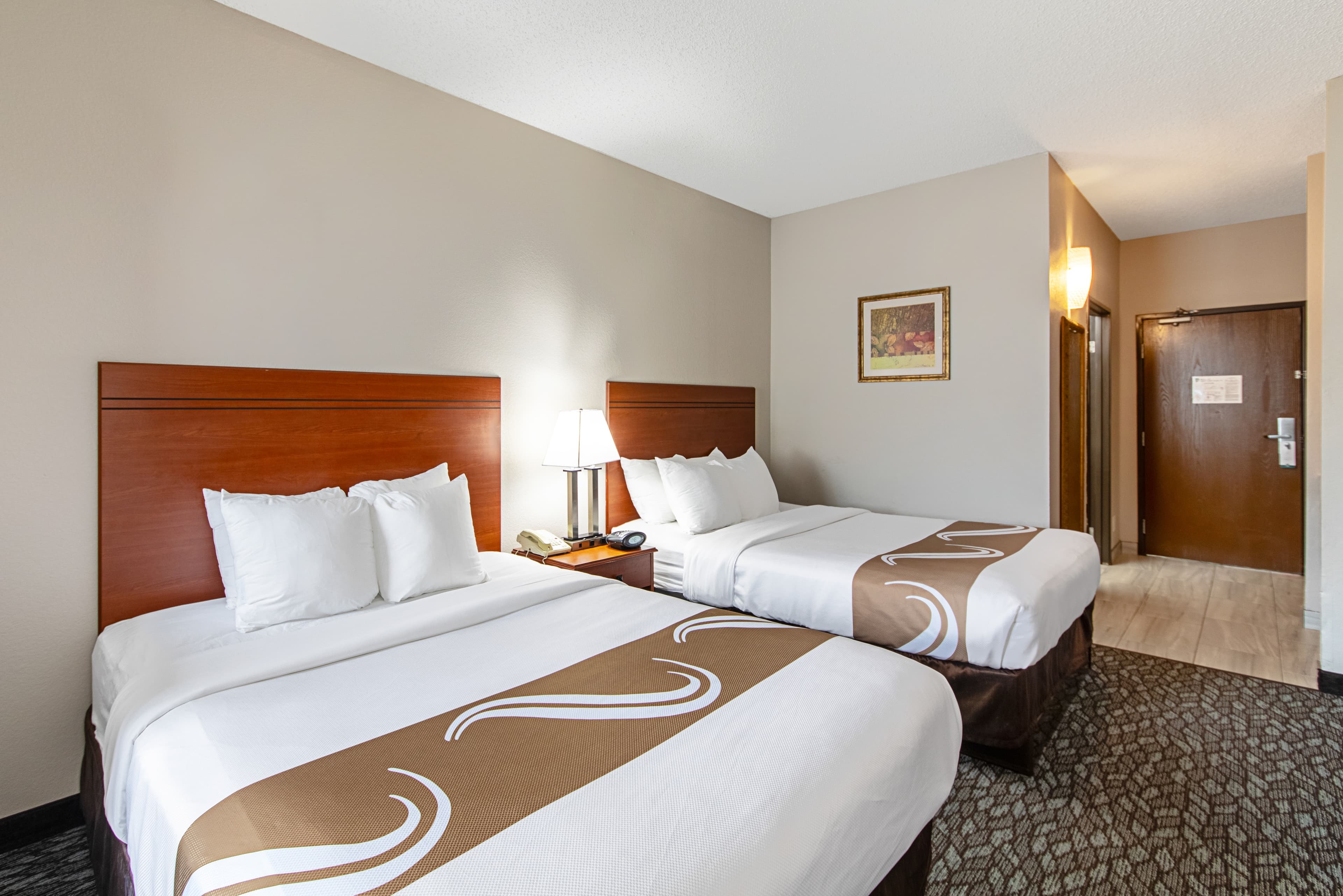 Quality Suites Austin South St. Elmo District — 4