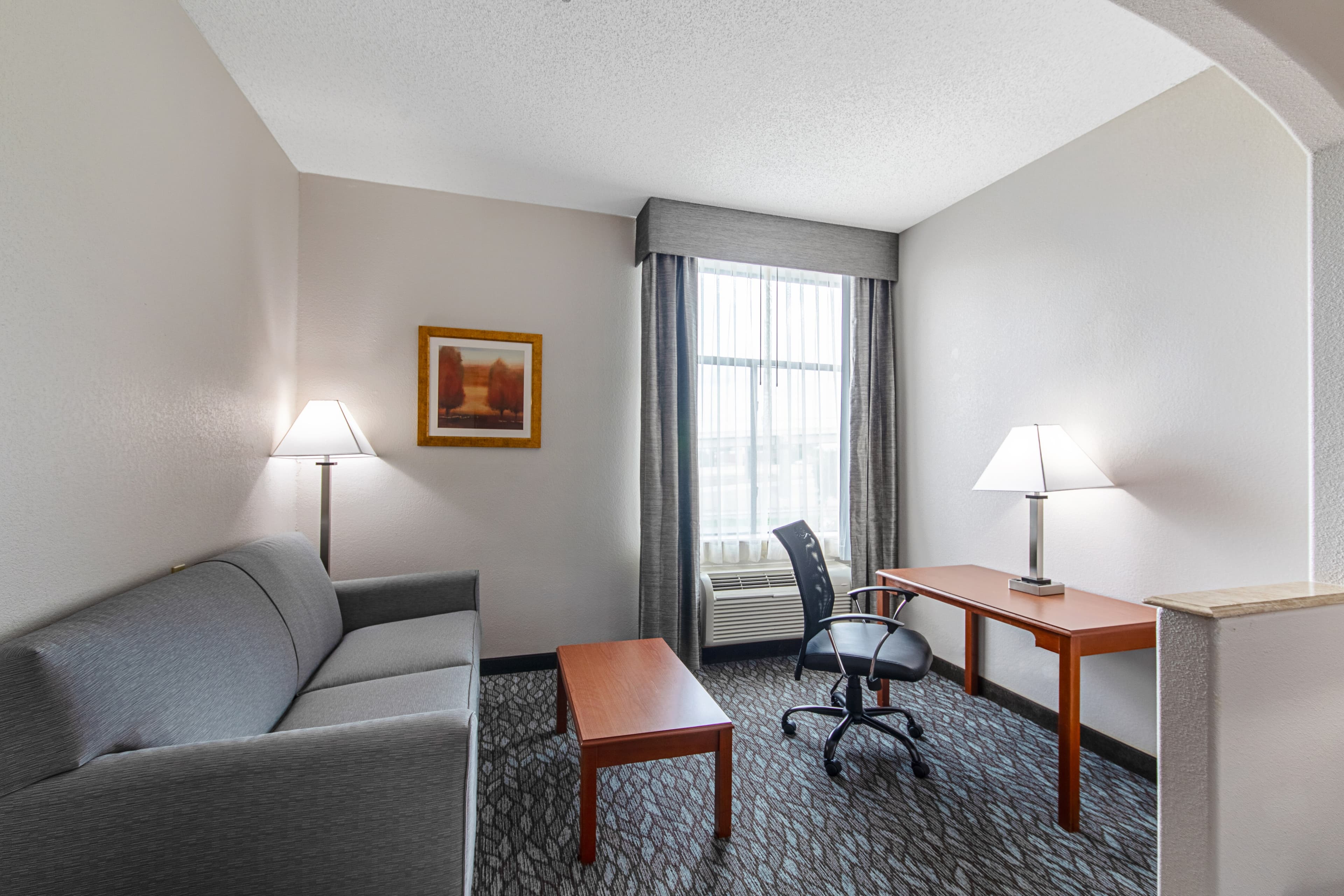Quality Suites Austin South St. Elmo District — 9