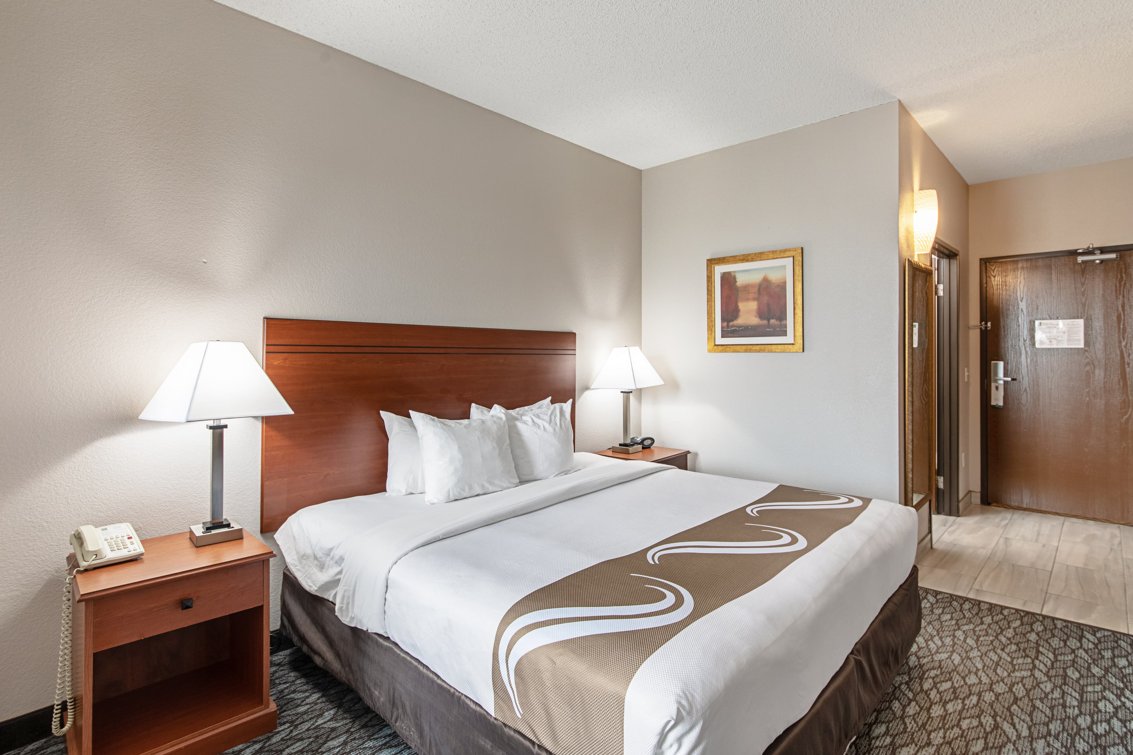 Quality Suites Austin South St. Elmo District — 10
