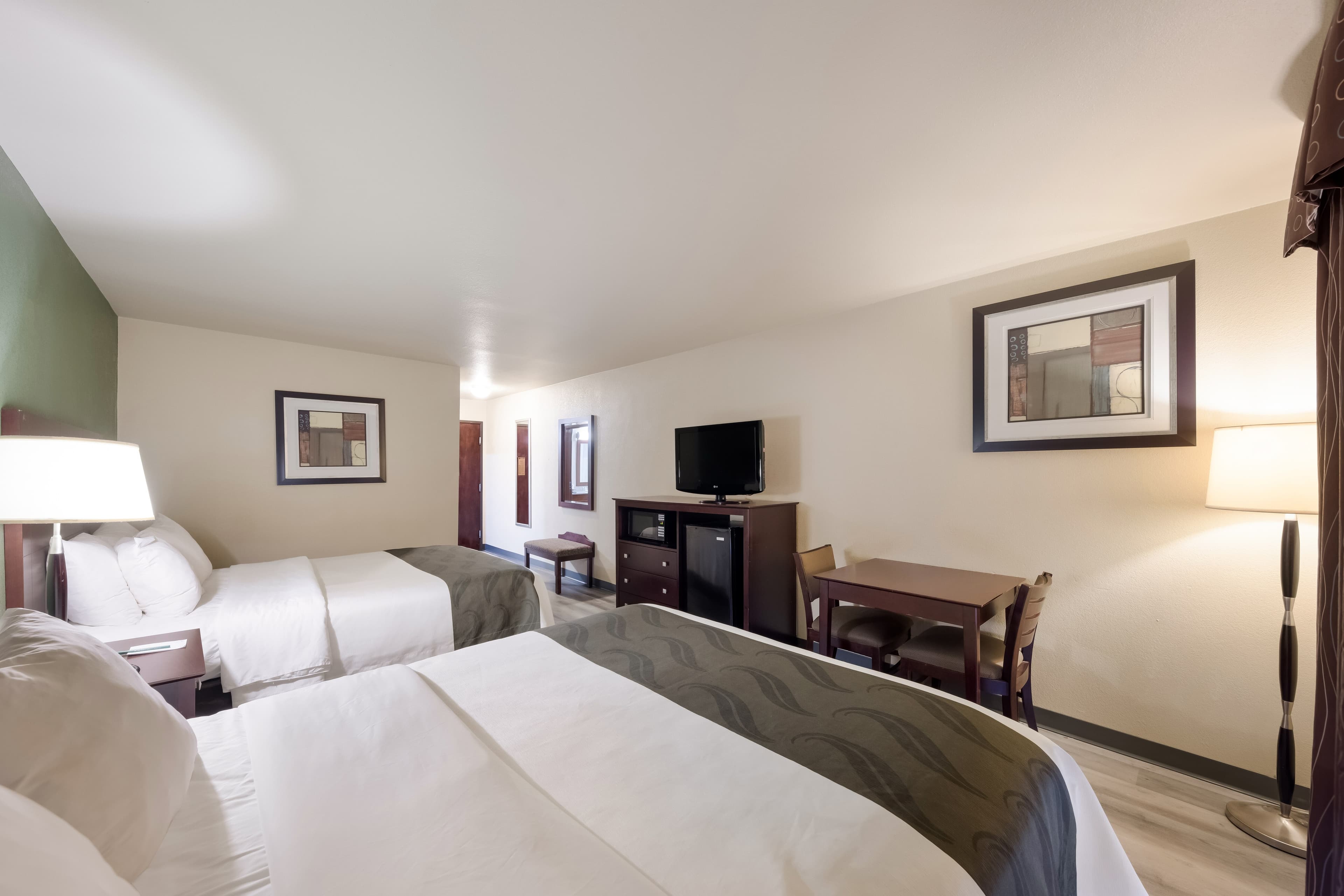 Quality Inn & Suites Terrell — 26
