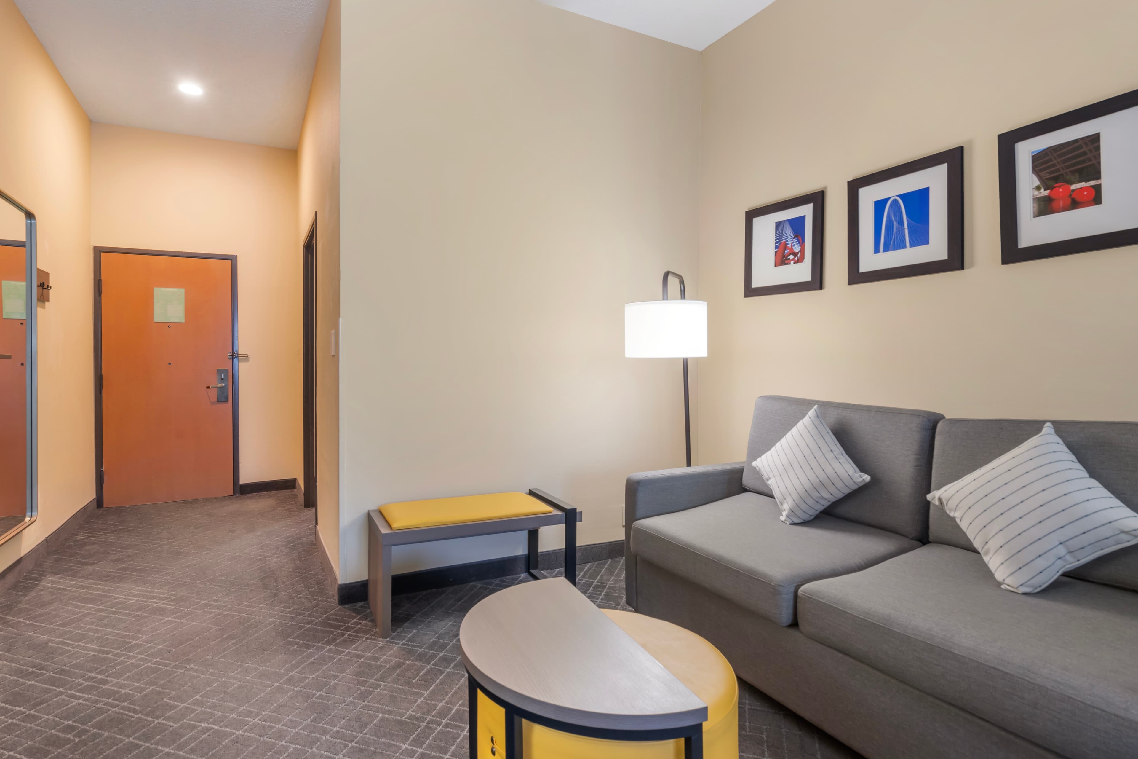 Comfort Suites McKinney-Allen - Image 3