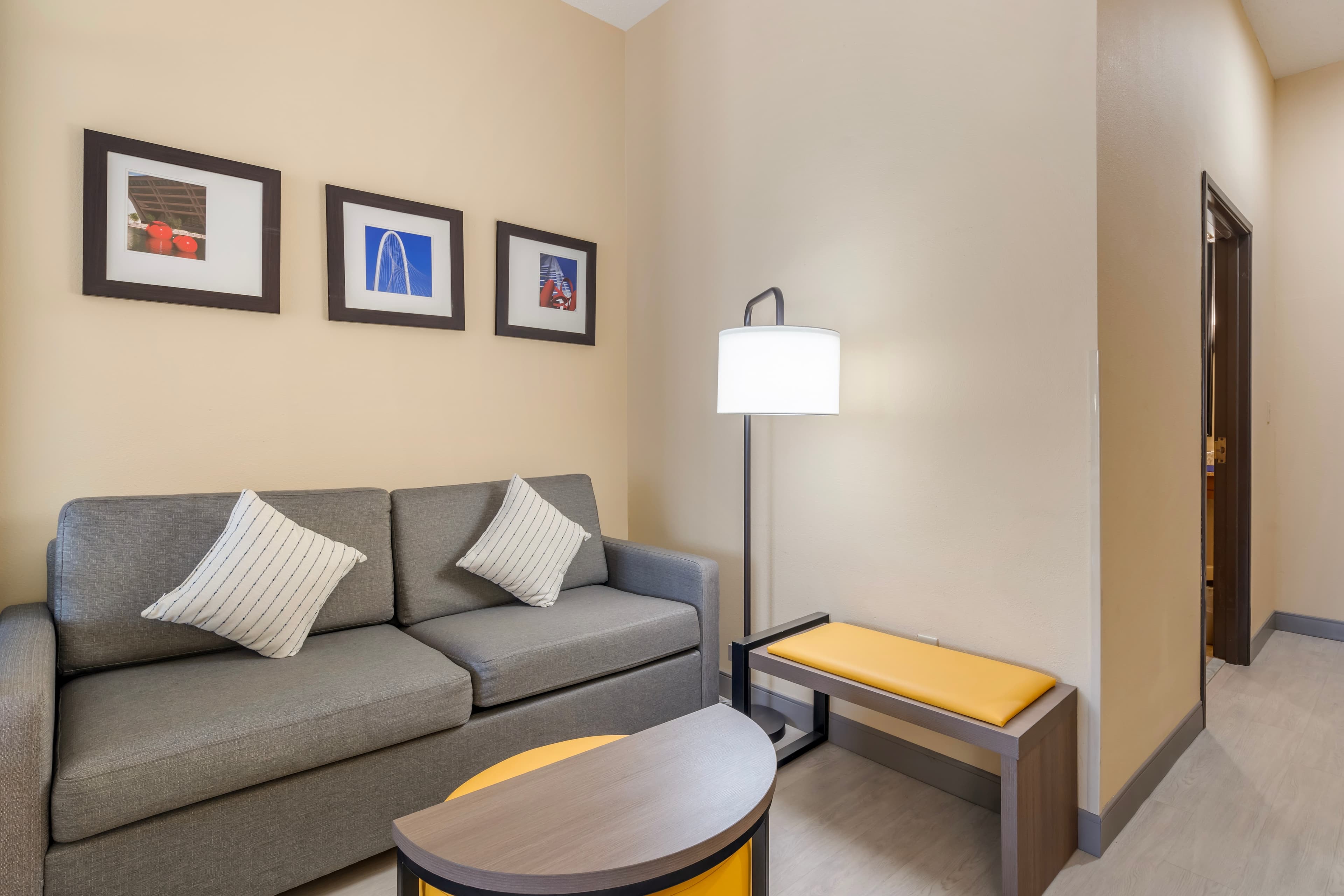 Comfort Suites McKinney-Allen — 7
