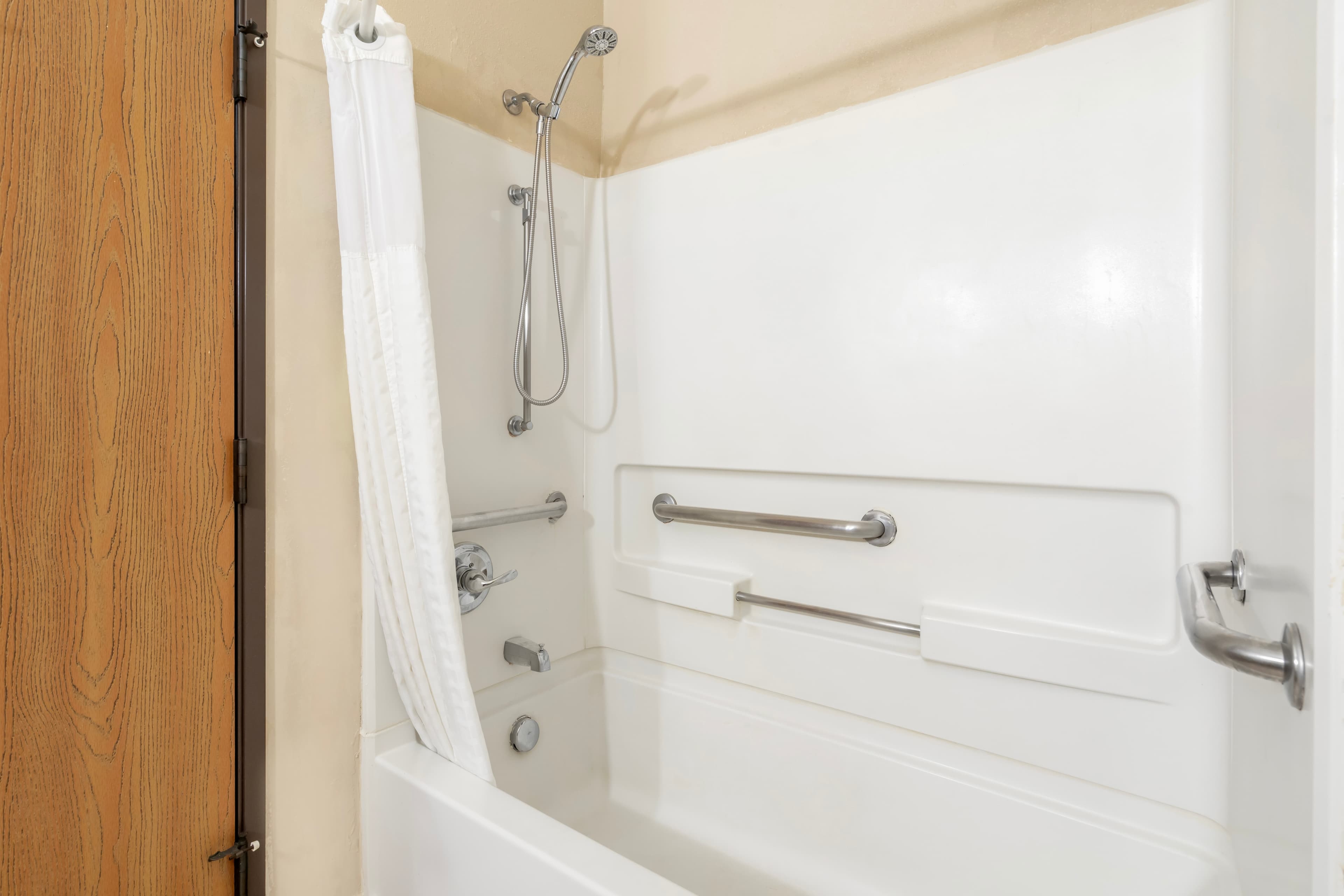 Comfort Suites McKinney-Allen — 9