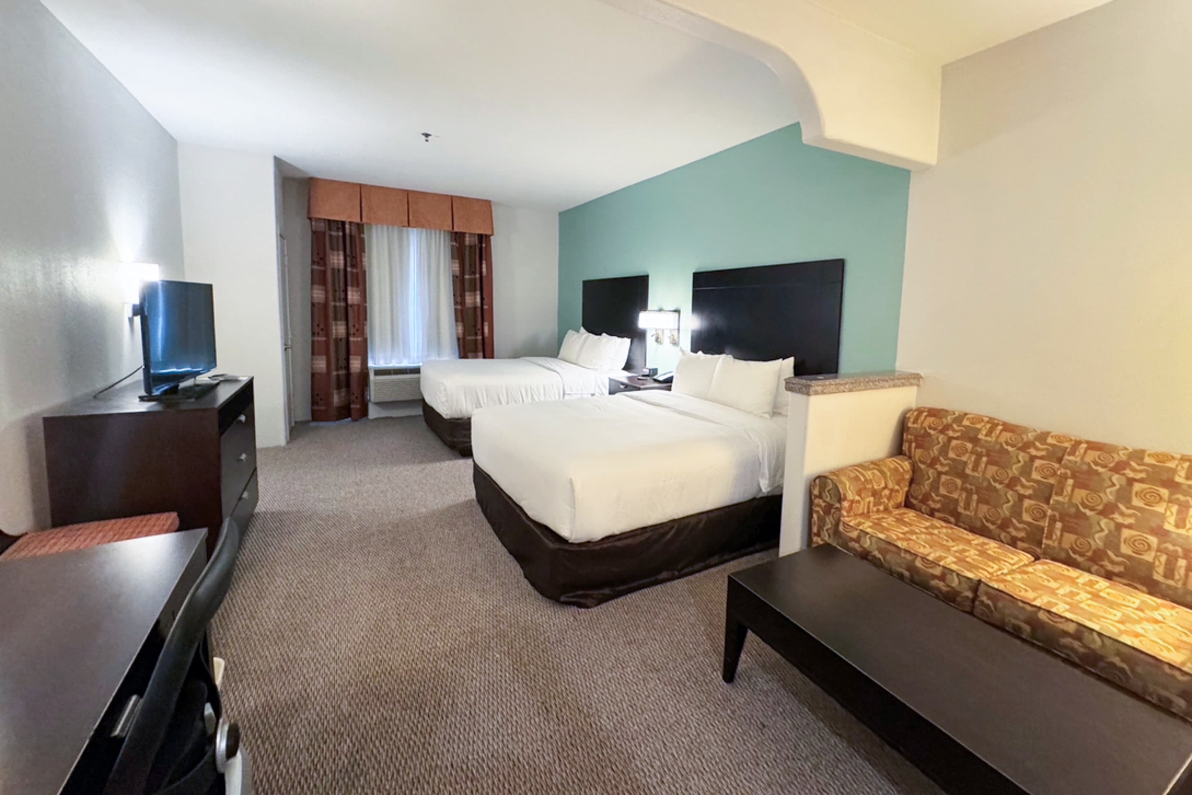 Comfort Suites Westchase Houston Energy Corridor — 8
