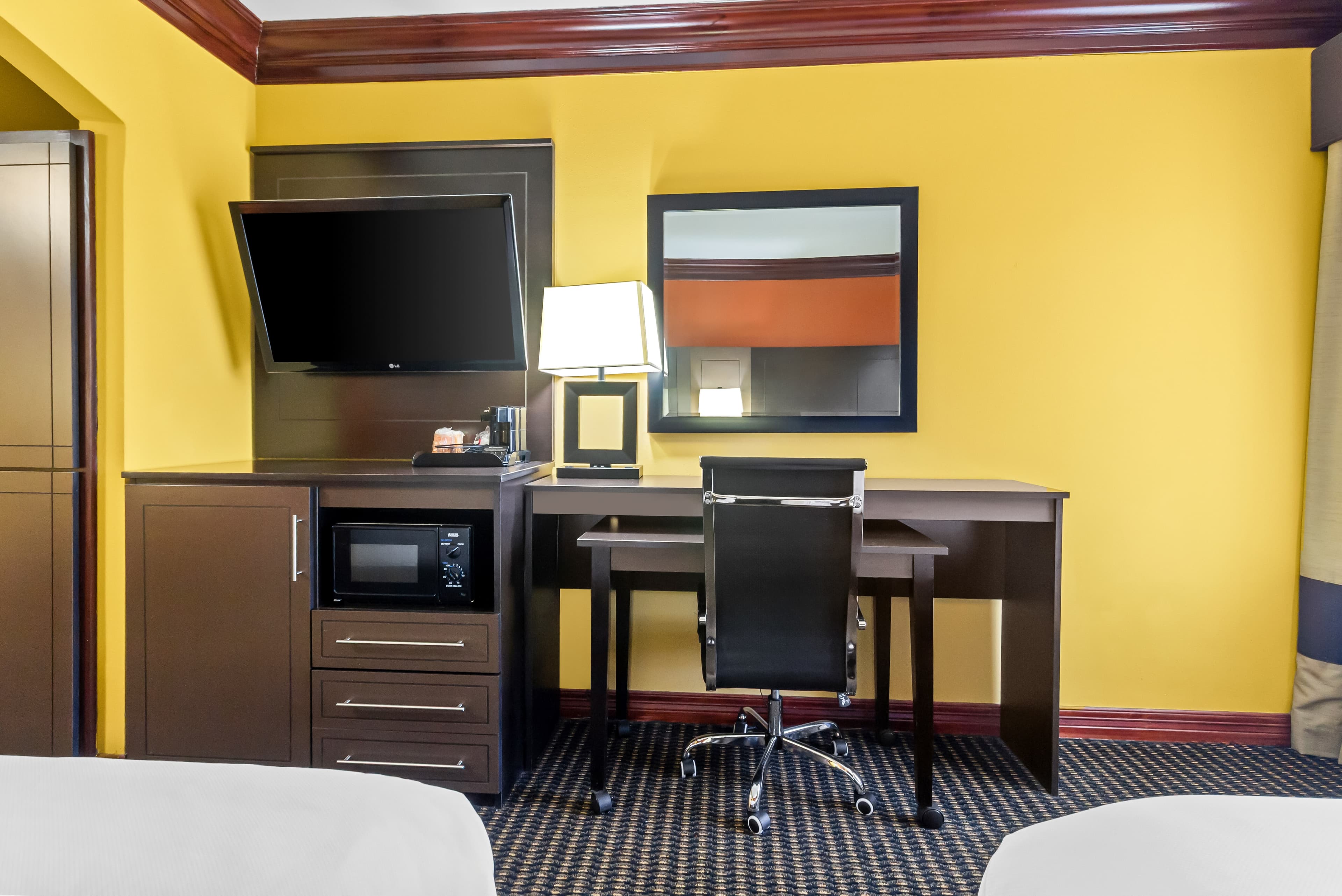 Comfort Suites Lake Jackson Clute — 9