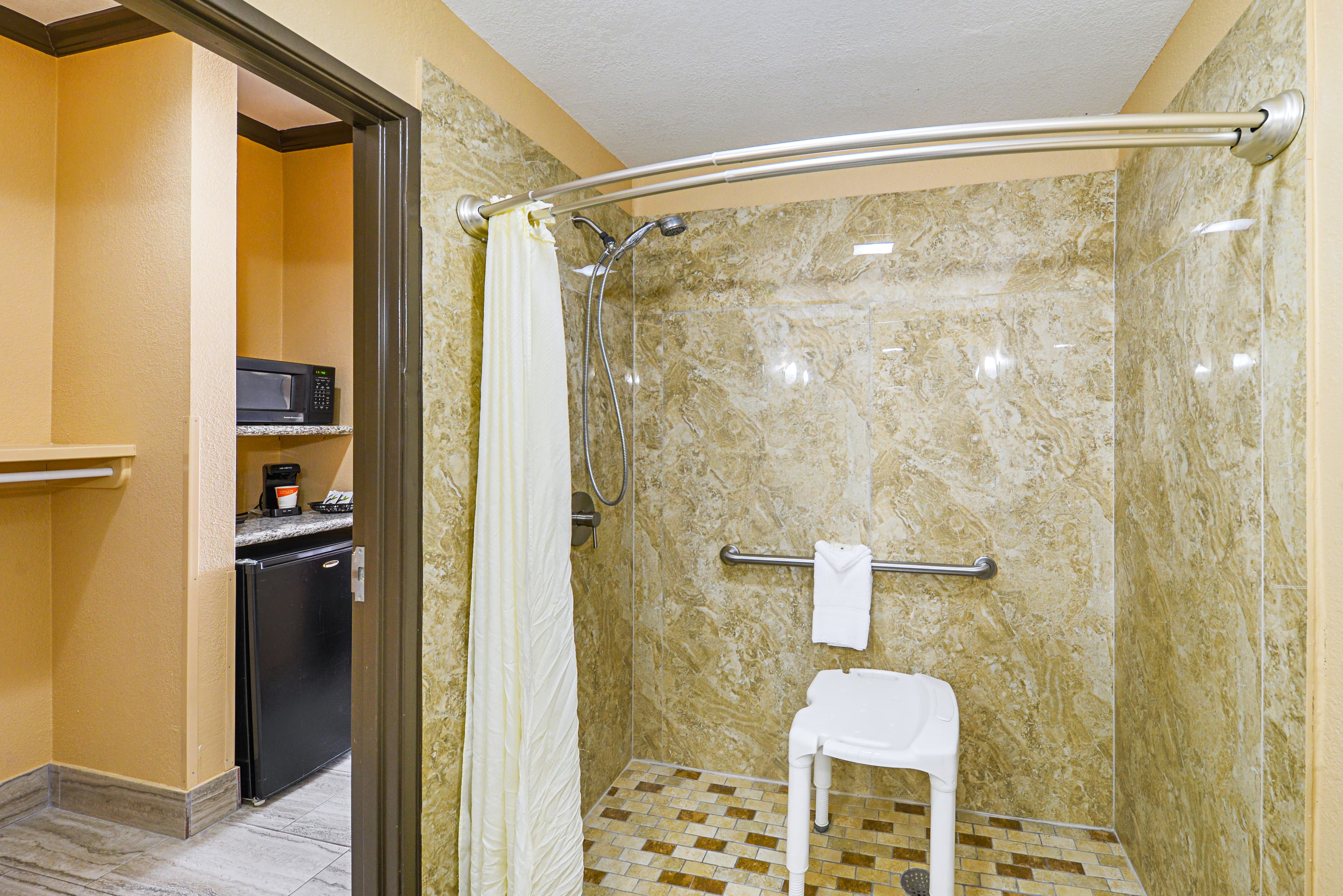 Quality Inn & Suites Lubbock South — 9