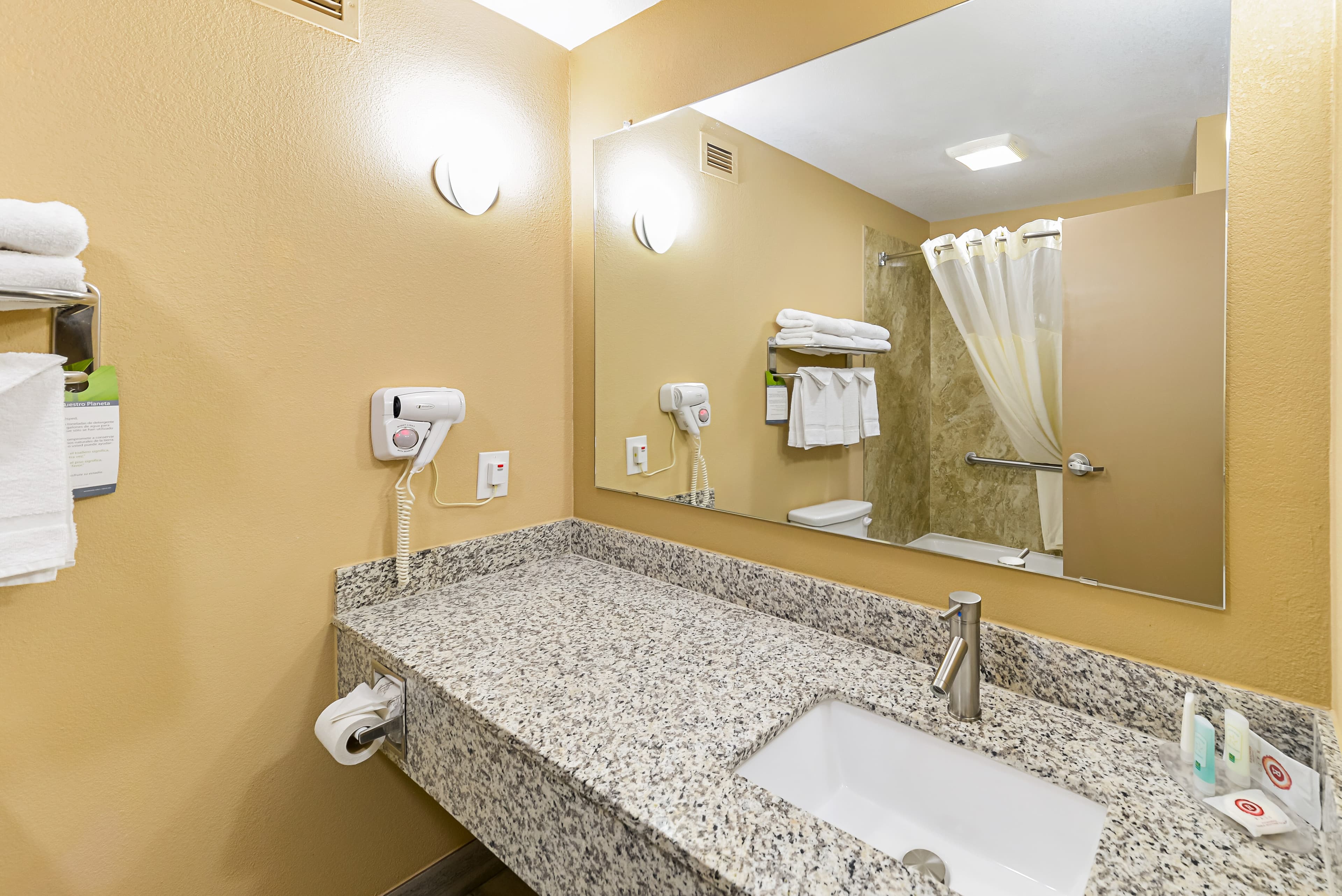 Quality Inn & Suites Lubbock South — 15