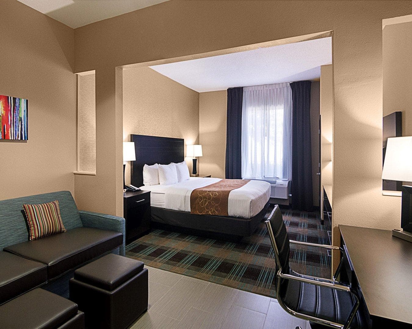 Comfort Suites Houston West at Clay Road - Image 4