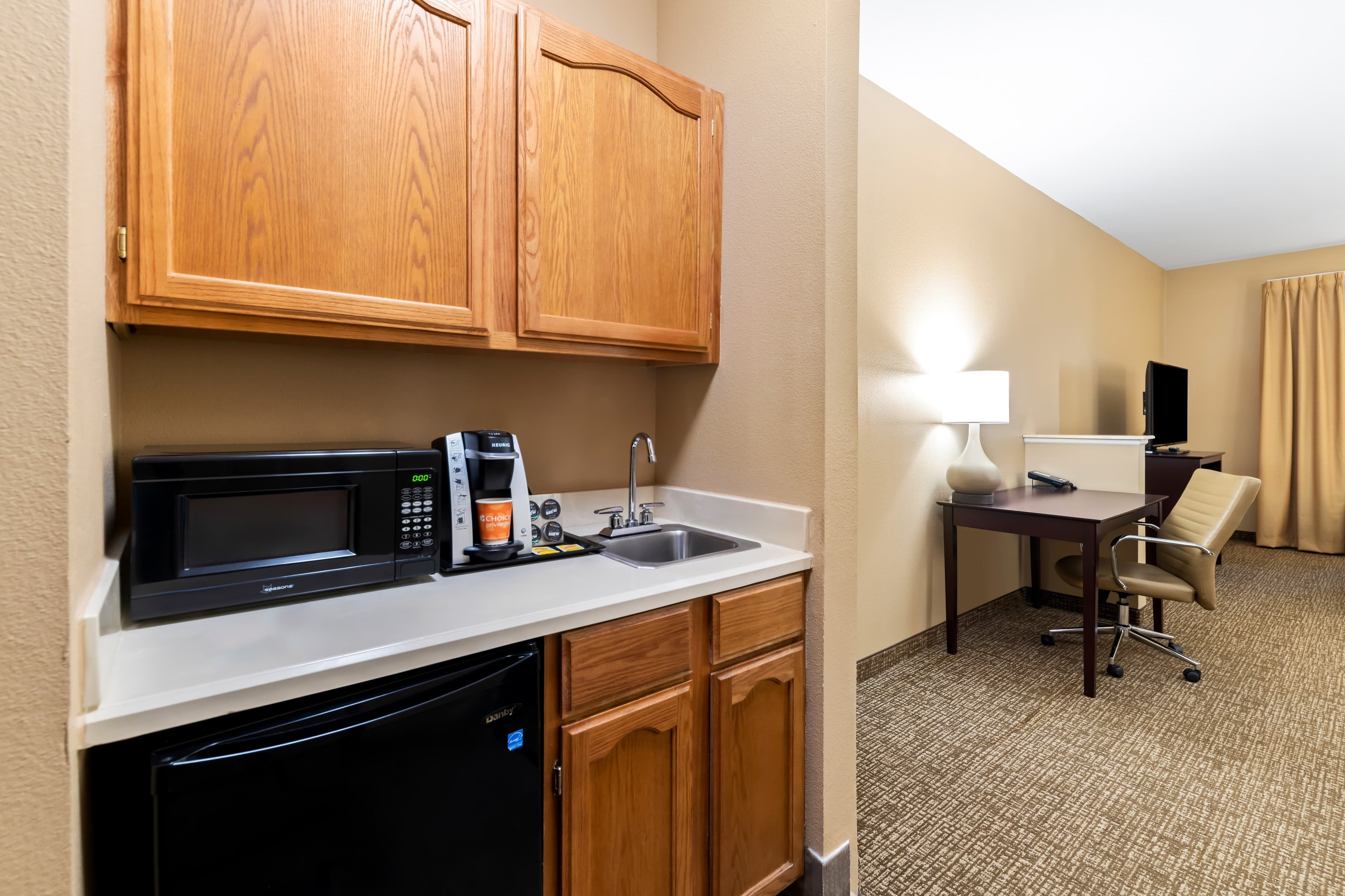 Comfort Suites Roanoke - Fort Worth North — 9