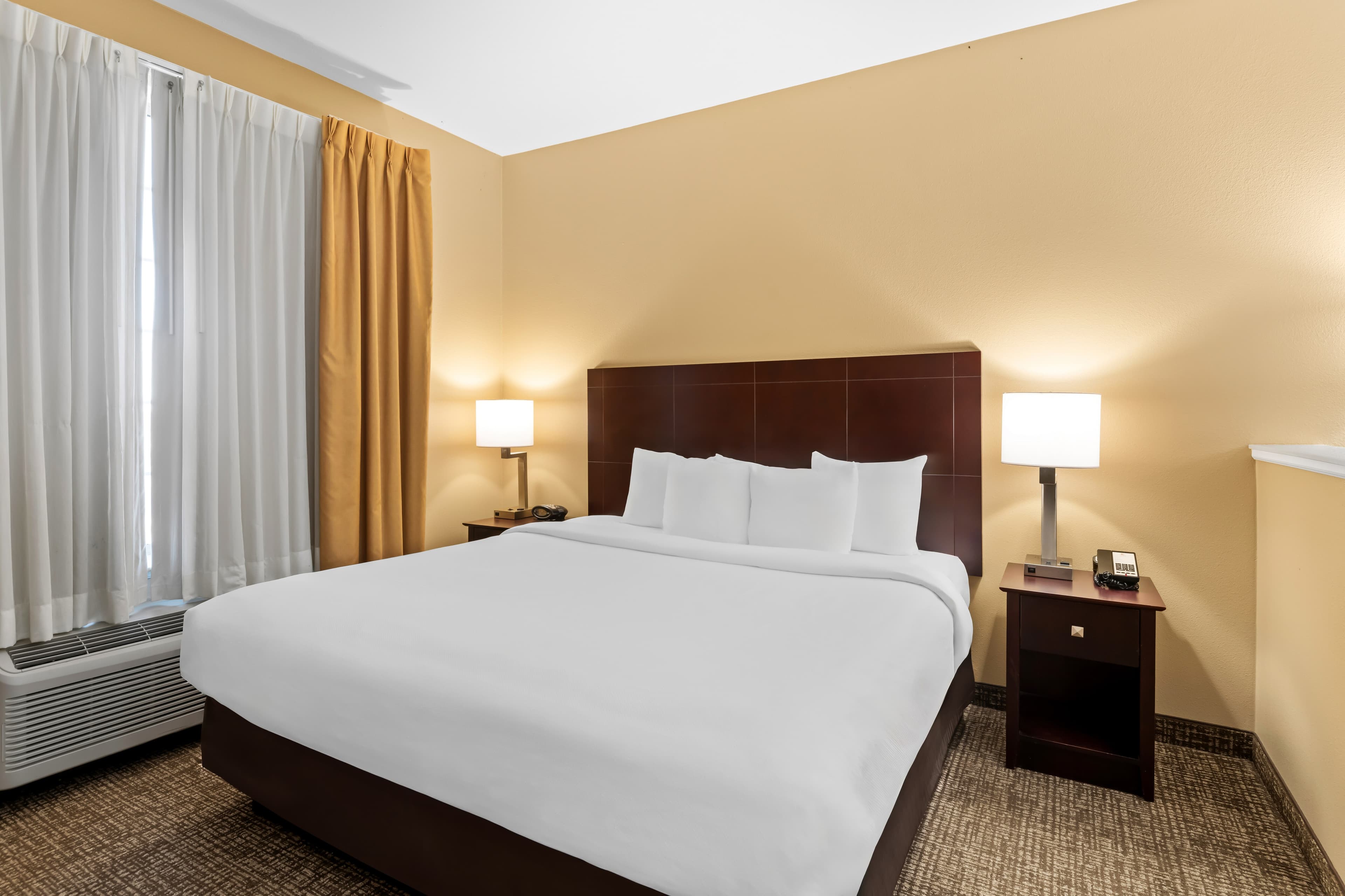 Comfort Suites Roanoke - Fort Worth North — 11