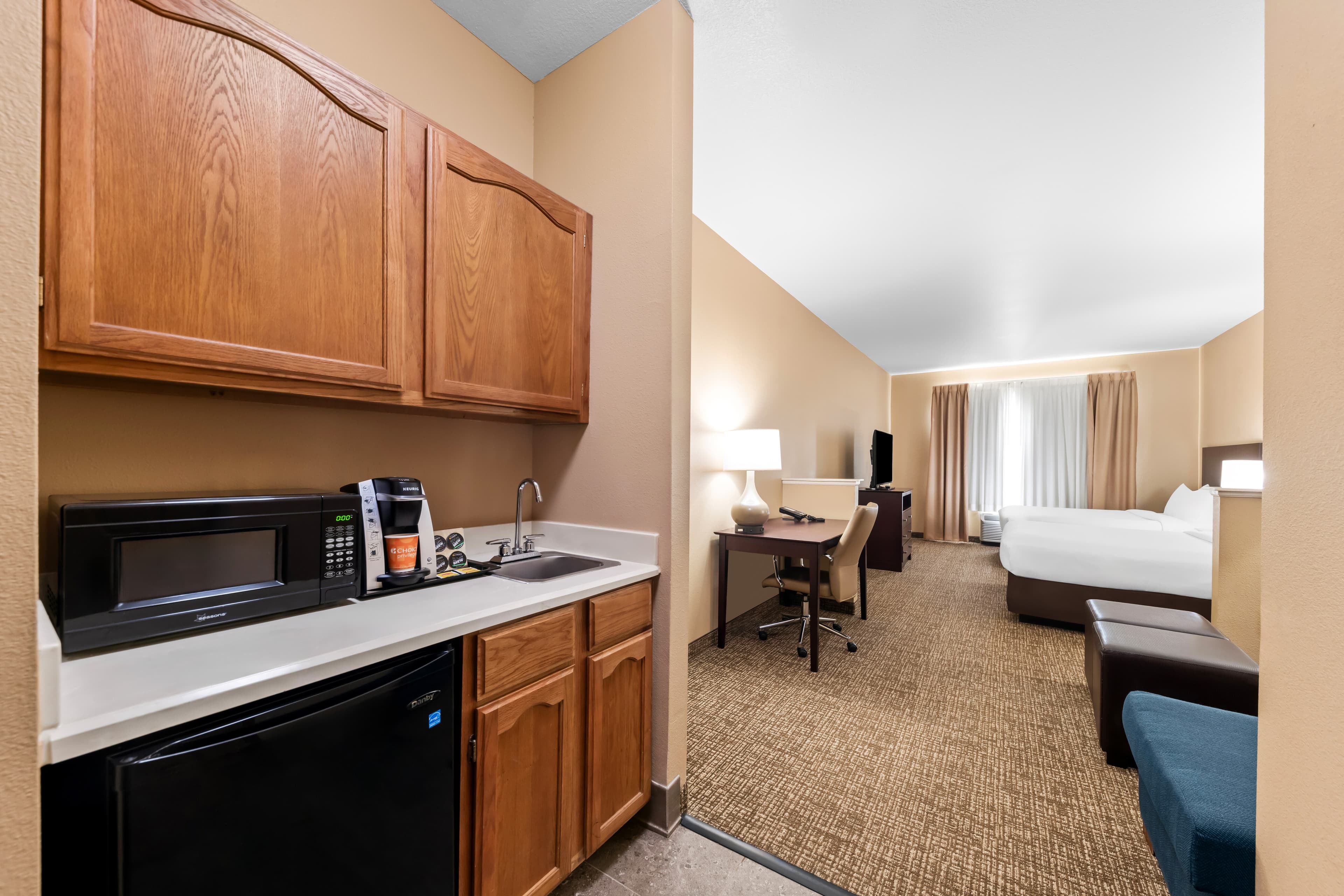 Comfort Suites Roanoke - Fort Worth North — 6