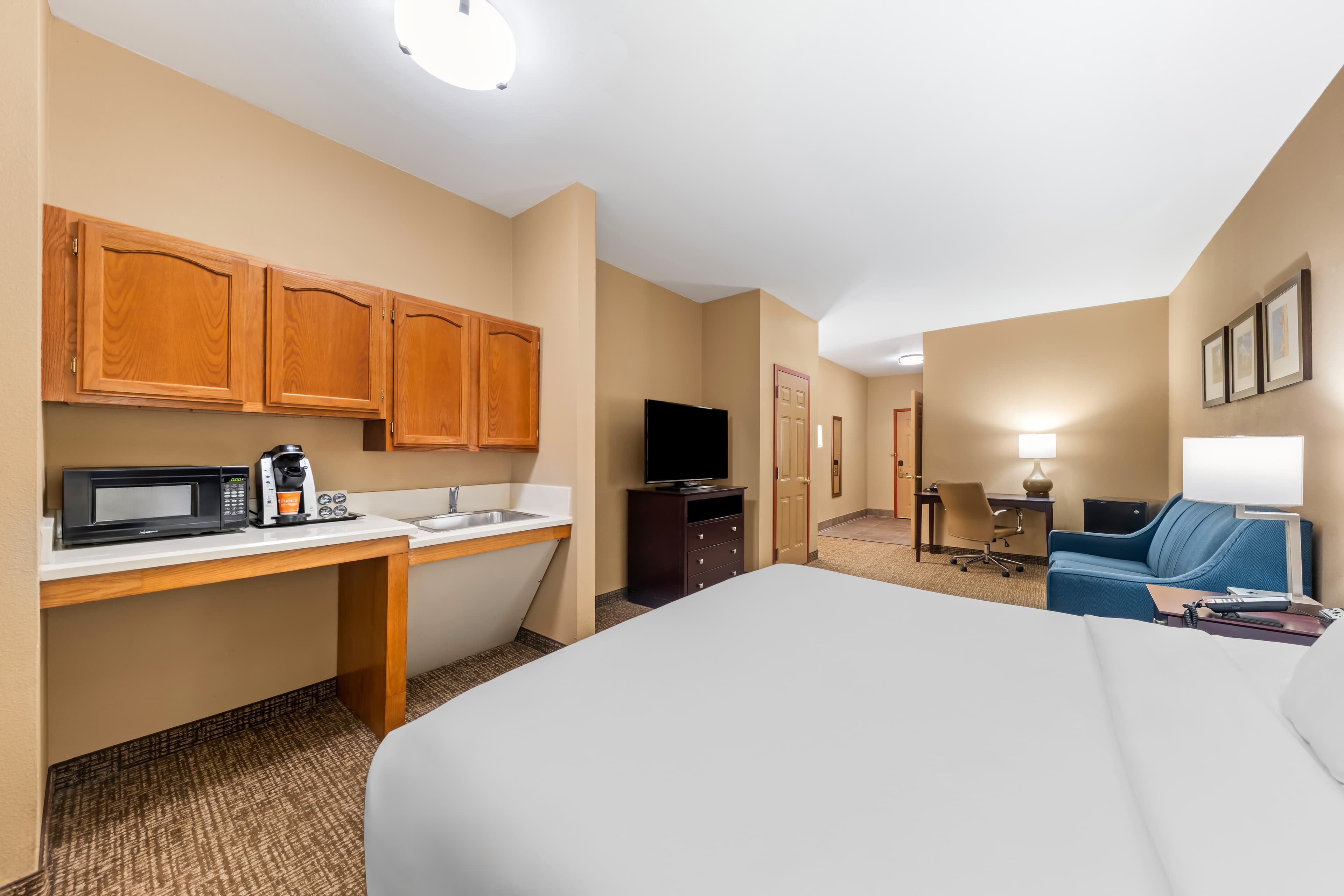 Comfort Suites Roanoke - Fort Worth North — 2