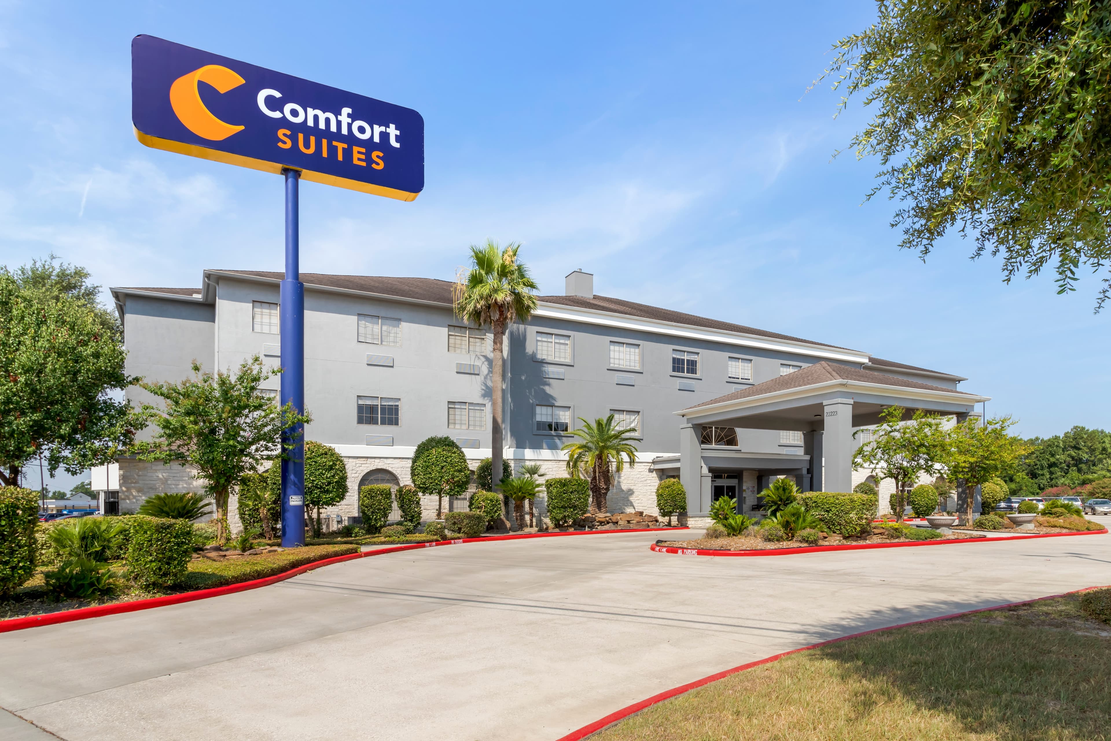 Comfort Suites Kingwood Houston North - Image 1