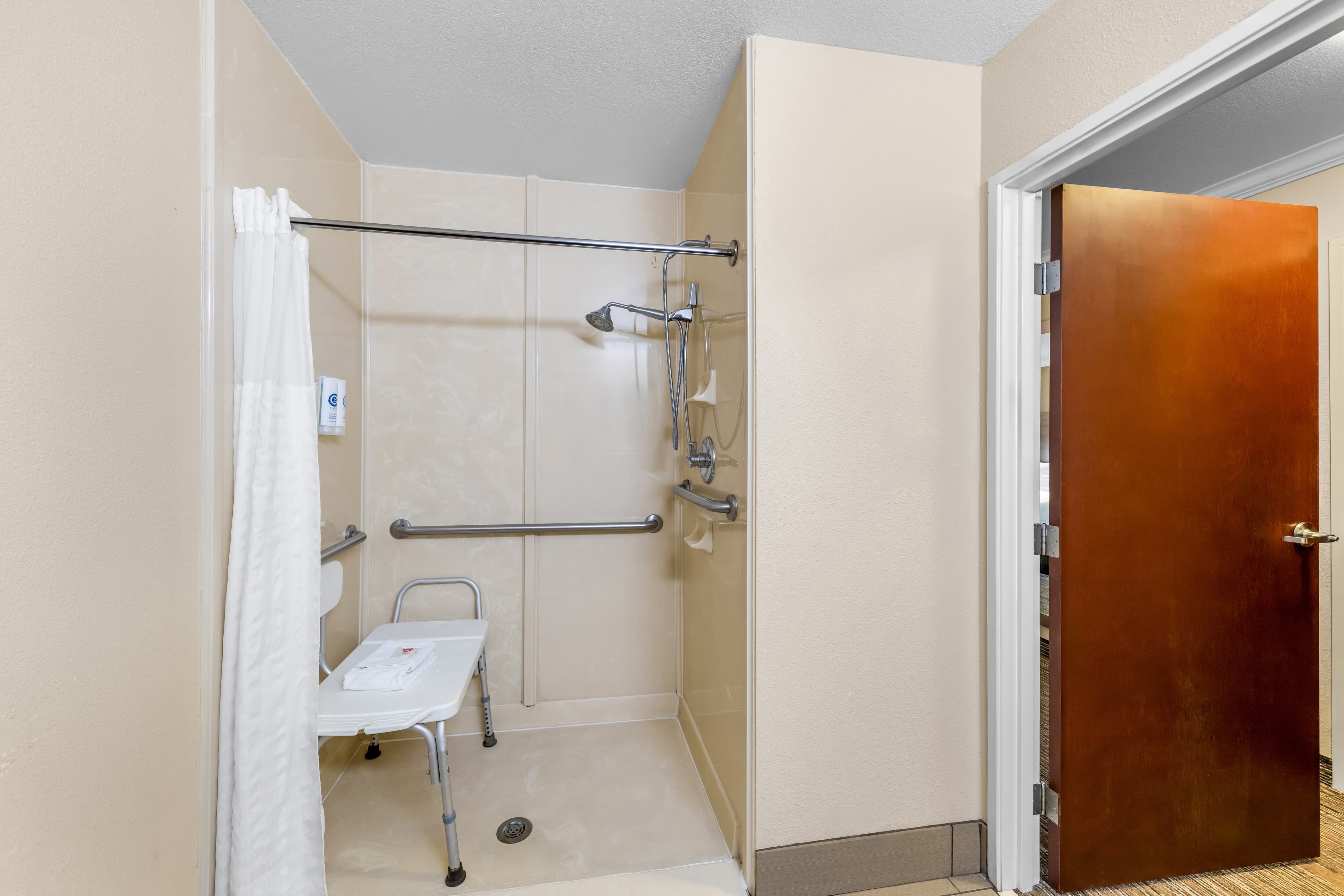 Comfort Inn Corsicana East - Image 5