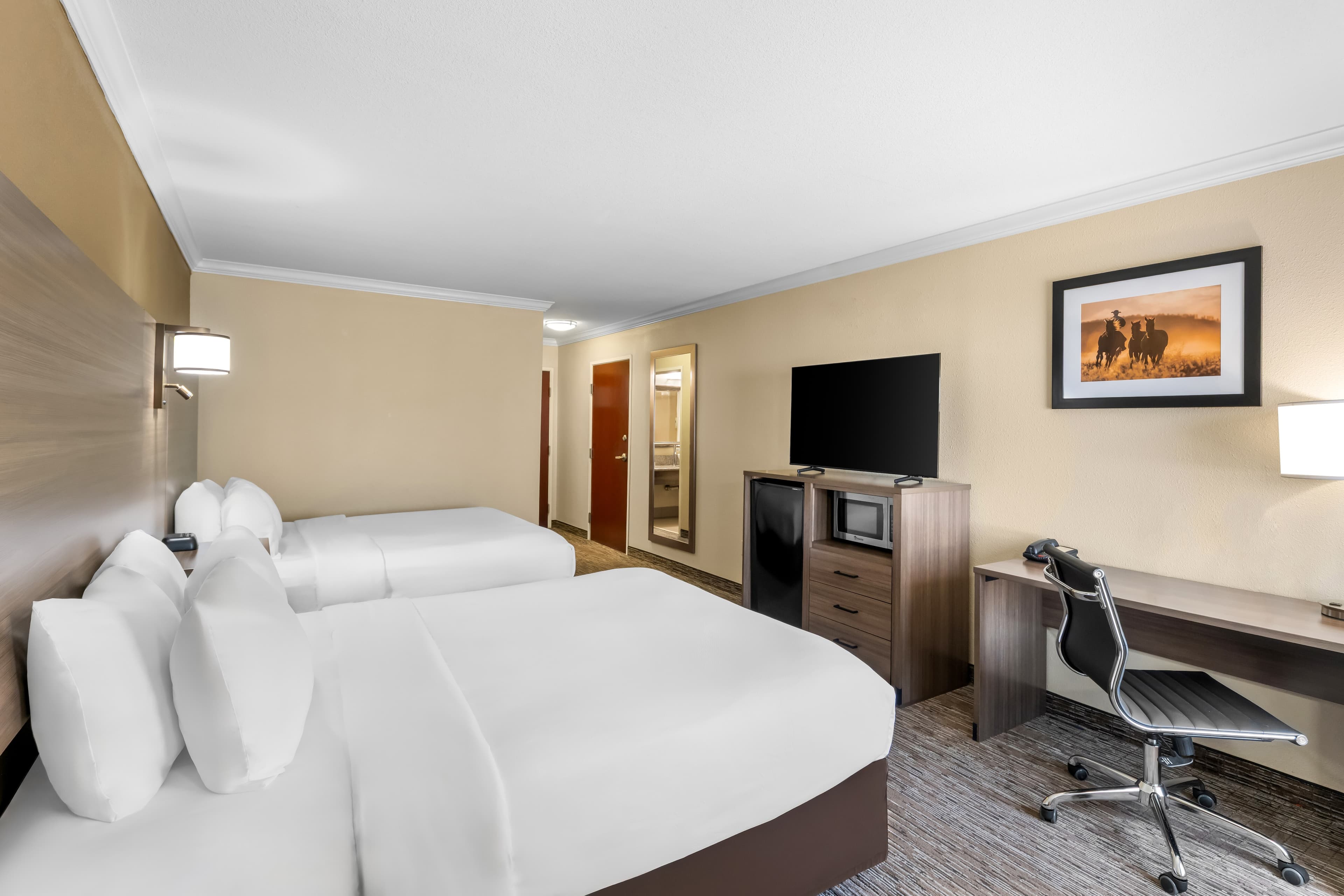 Comfort Inn Corsicana East — 8