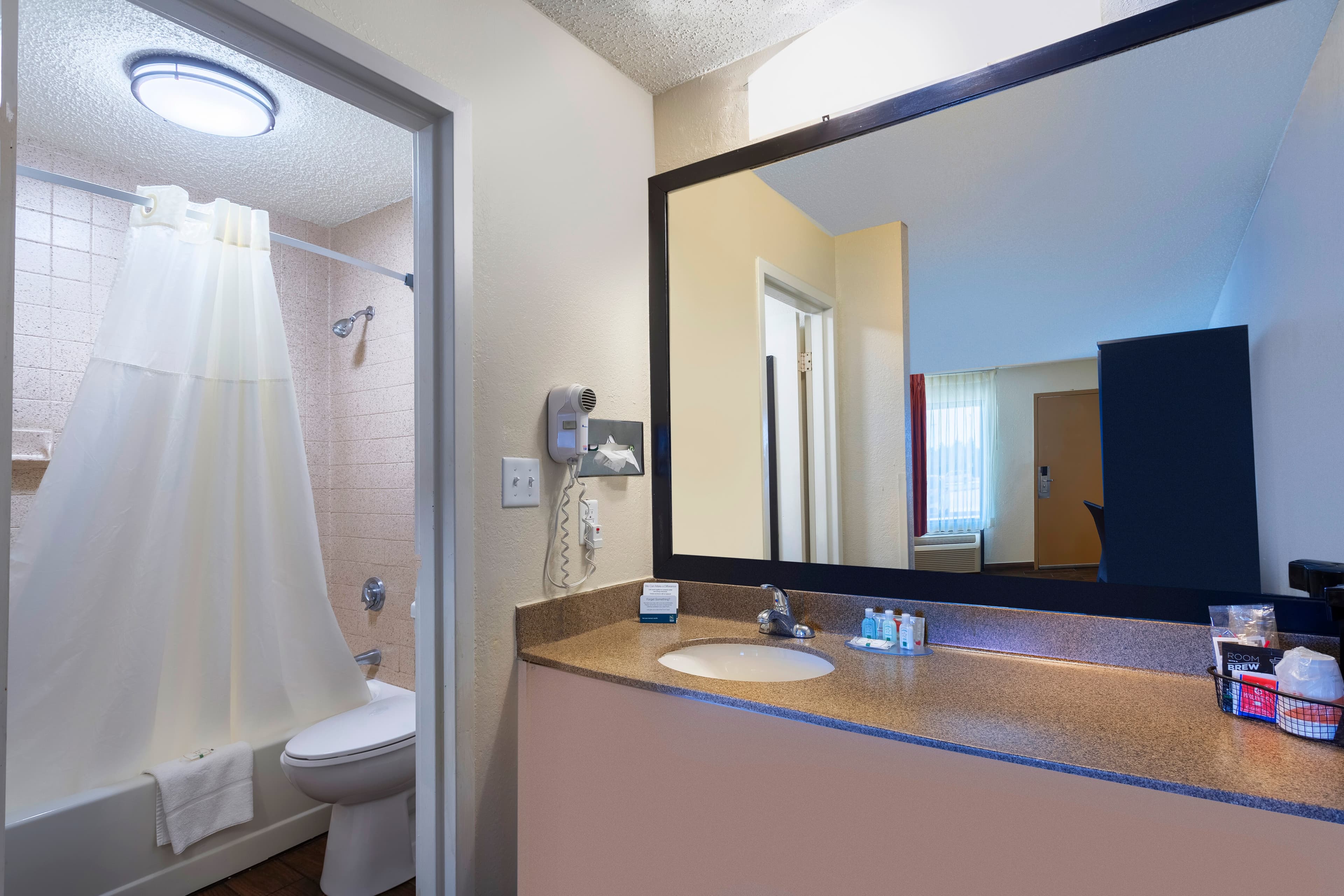 Quality Inn at Arlington Highlands — 14